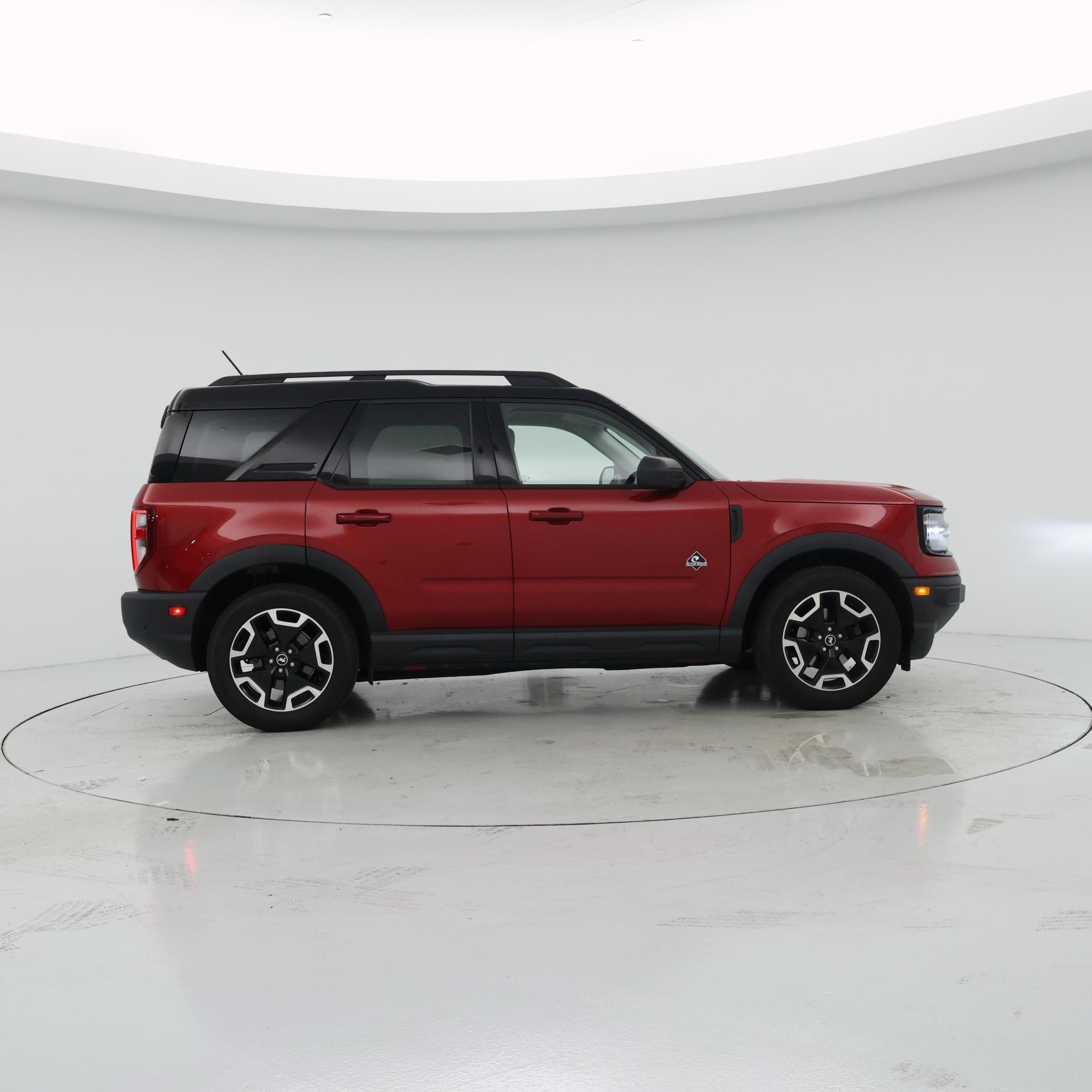 Thumbnail: 2021 Ford Bronco Sport - 7