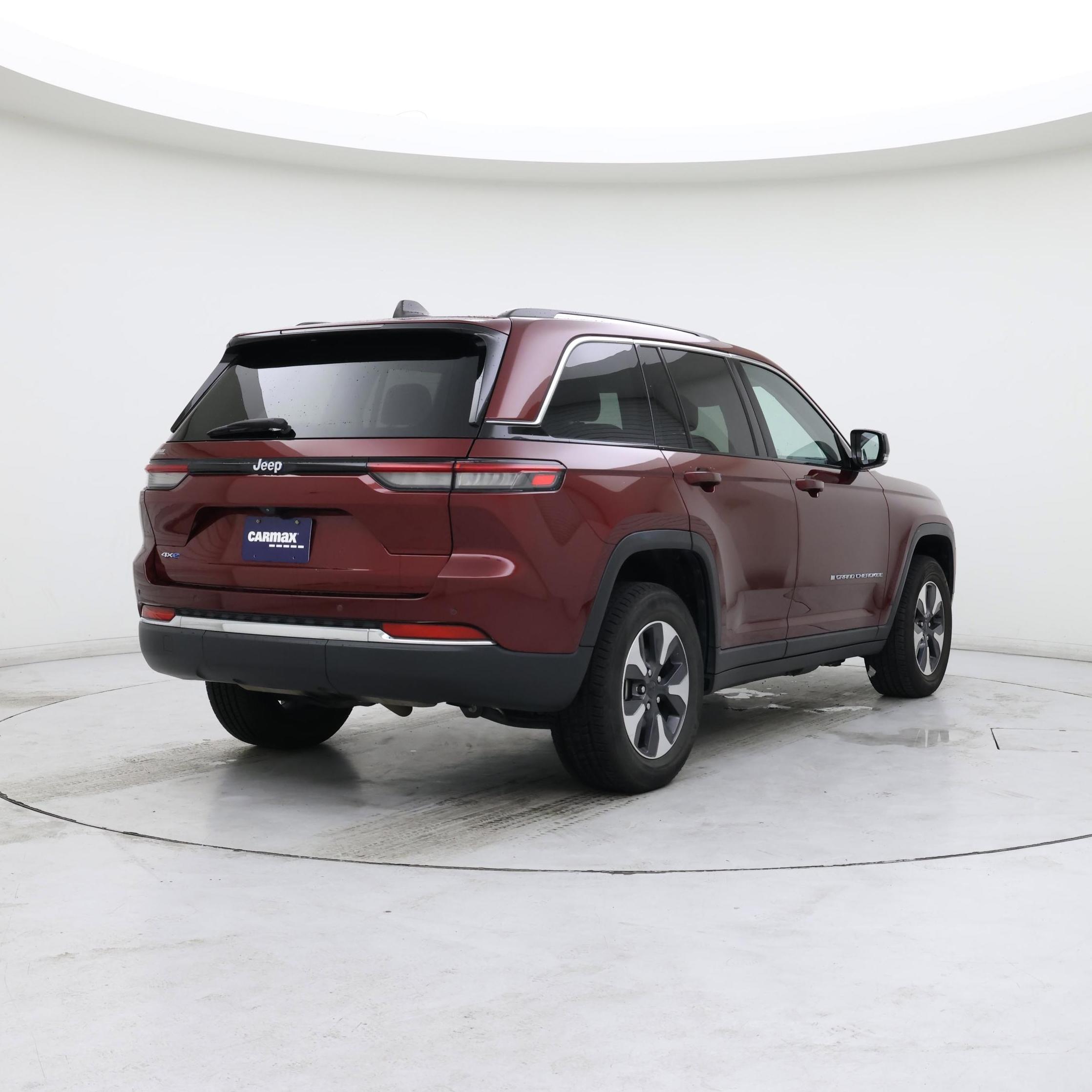 Thumbnail: 2022 Jeep Grand Cherokee - 8