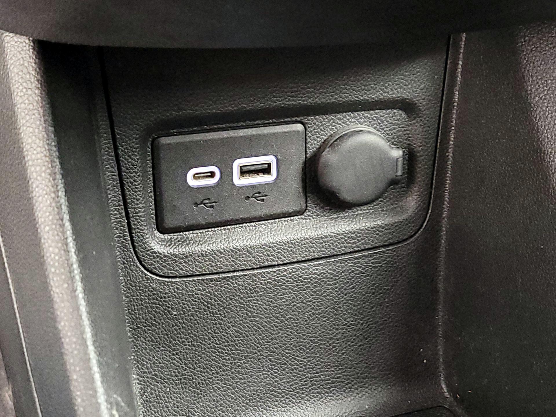 Thumbnail: 2019 Chevrolet Spark - 18