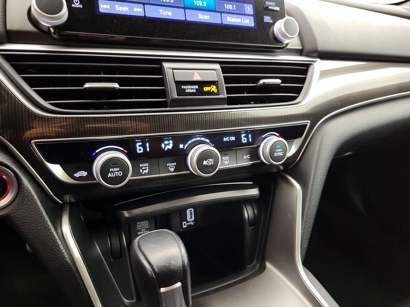 2020 Honda Accord Sport - Photo 17