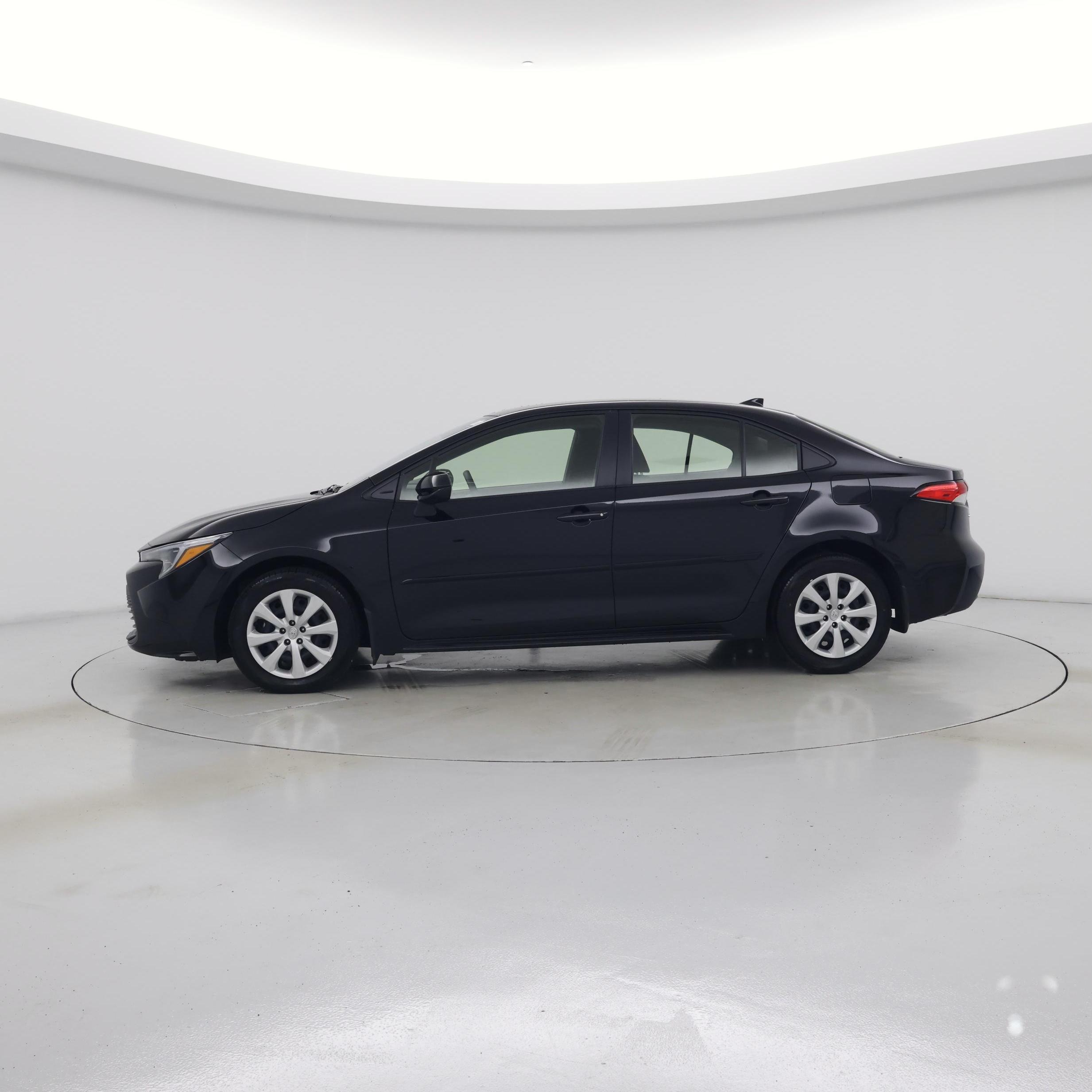 Thumbnail: 2026 Toyota Corolla - 3