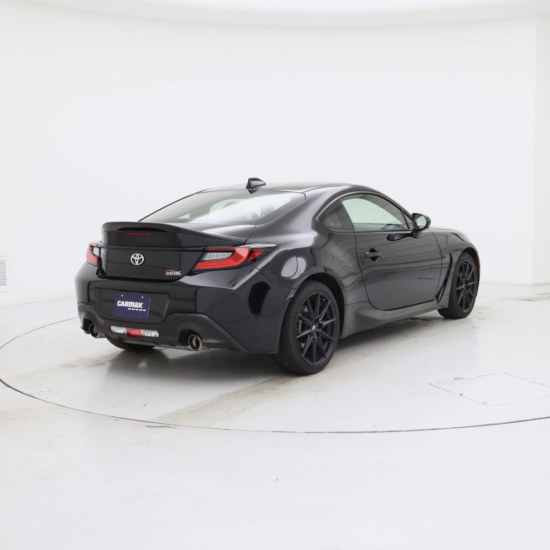 Thumbnail: 2024 Toyota GR86 - 8
