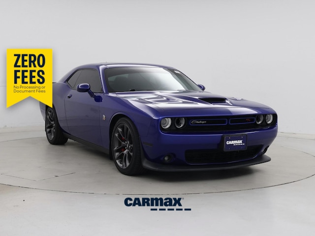 Blue 2022 Dodge Challenger Coupe Rear-Wheel Drive Automatic