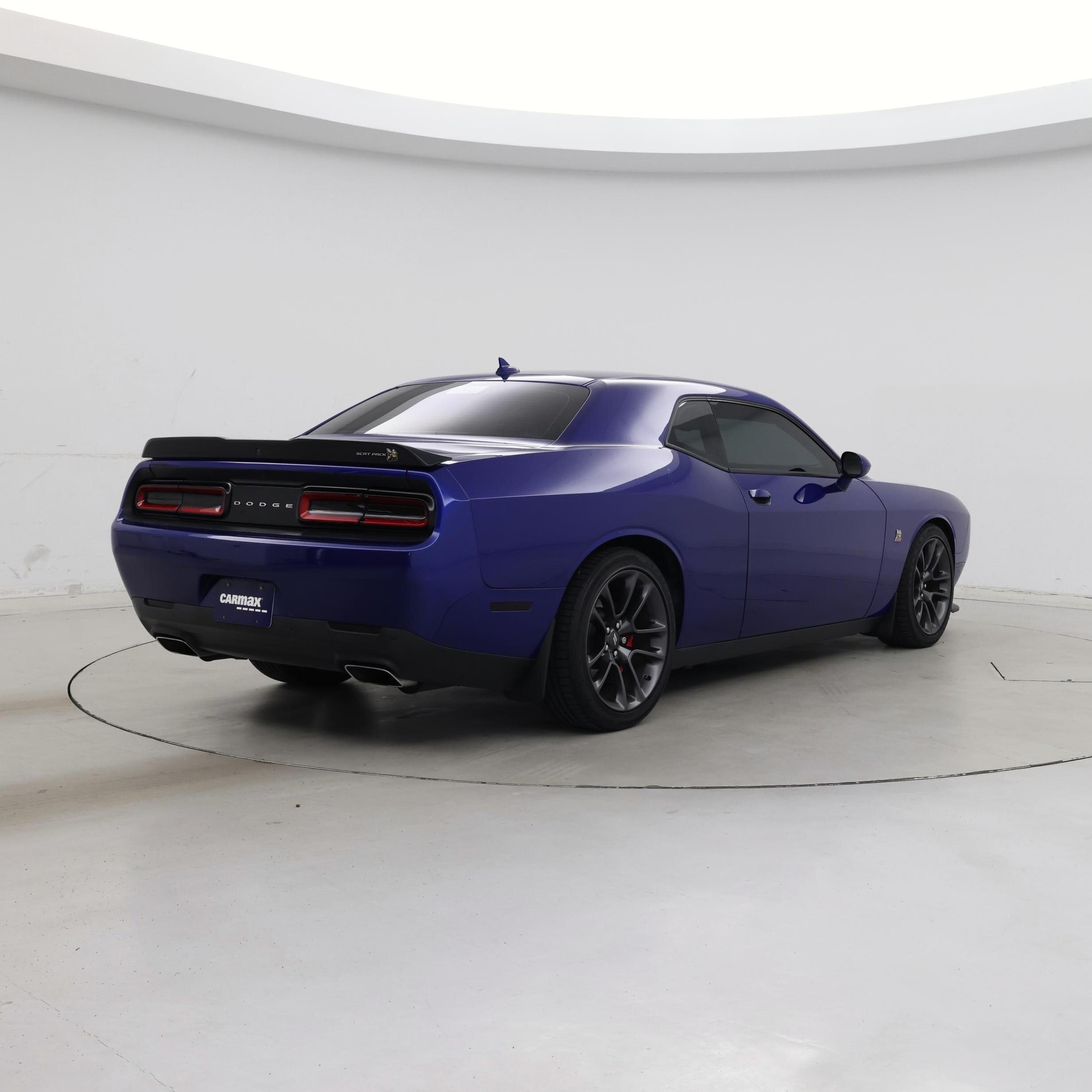 Thumbnail: 2022 Dodge Challenger - 8