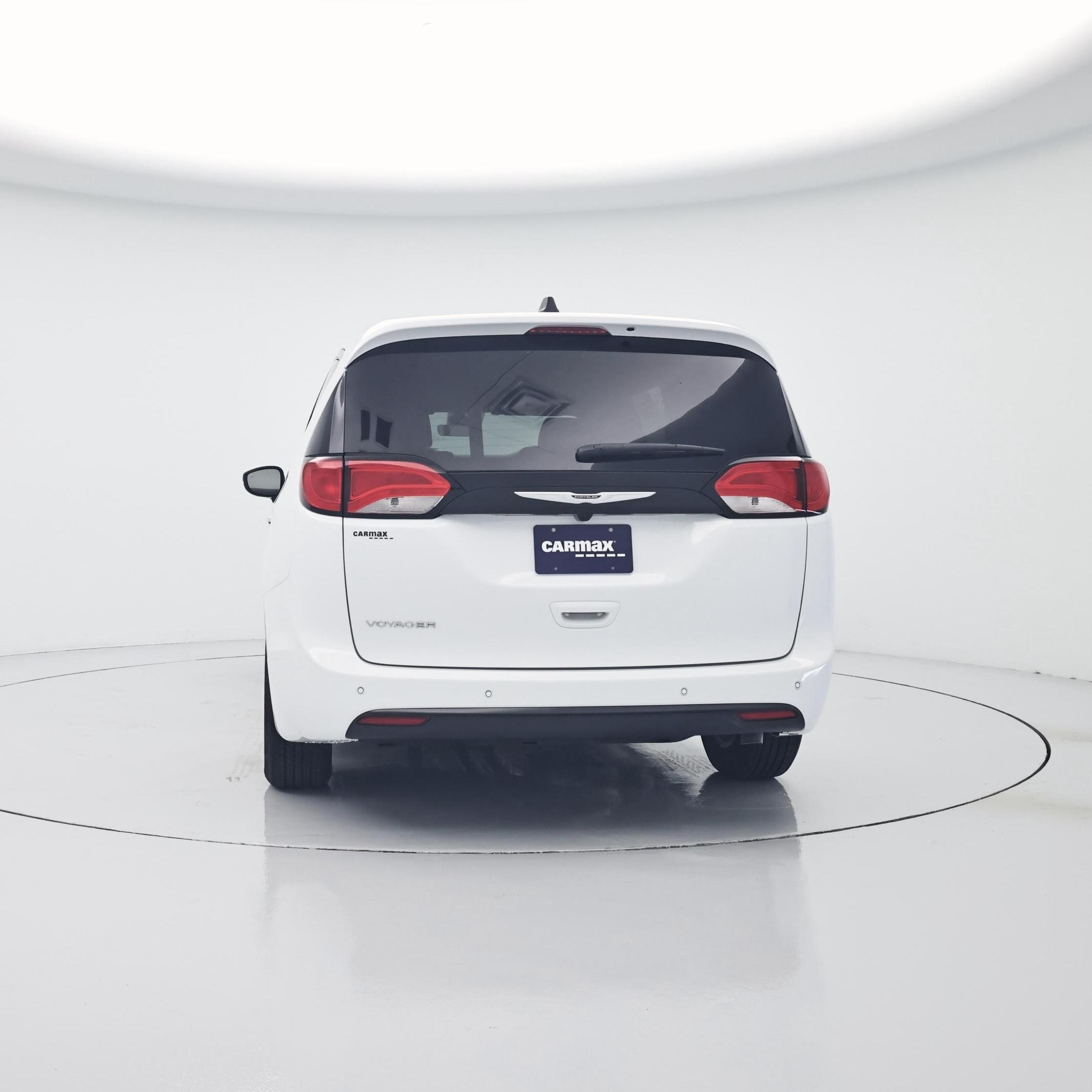 Thumbnail: 2026 Chrysler Voyager - 6