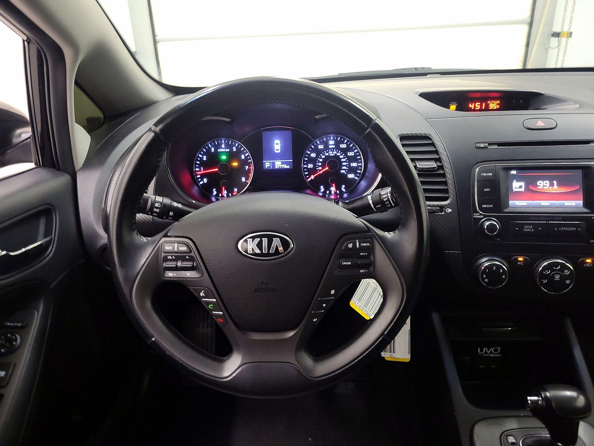 Thumbnail: 2014 Kia Forte - 10