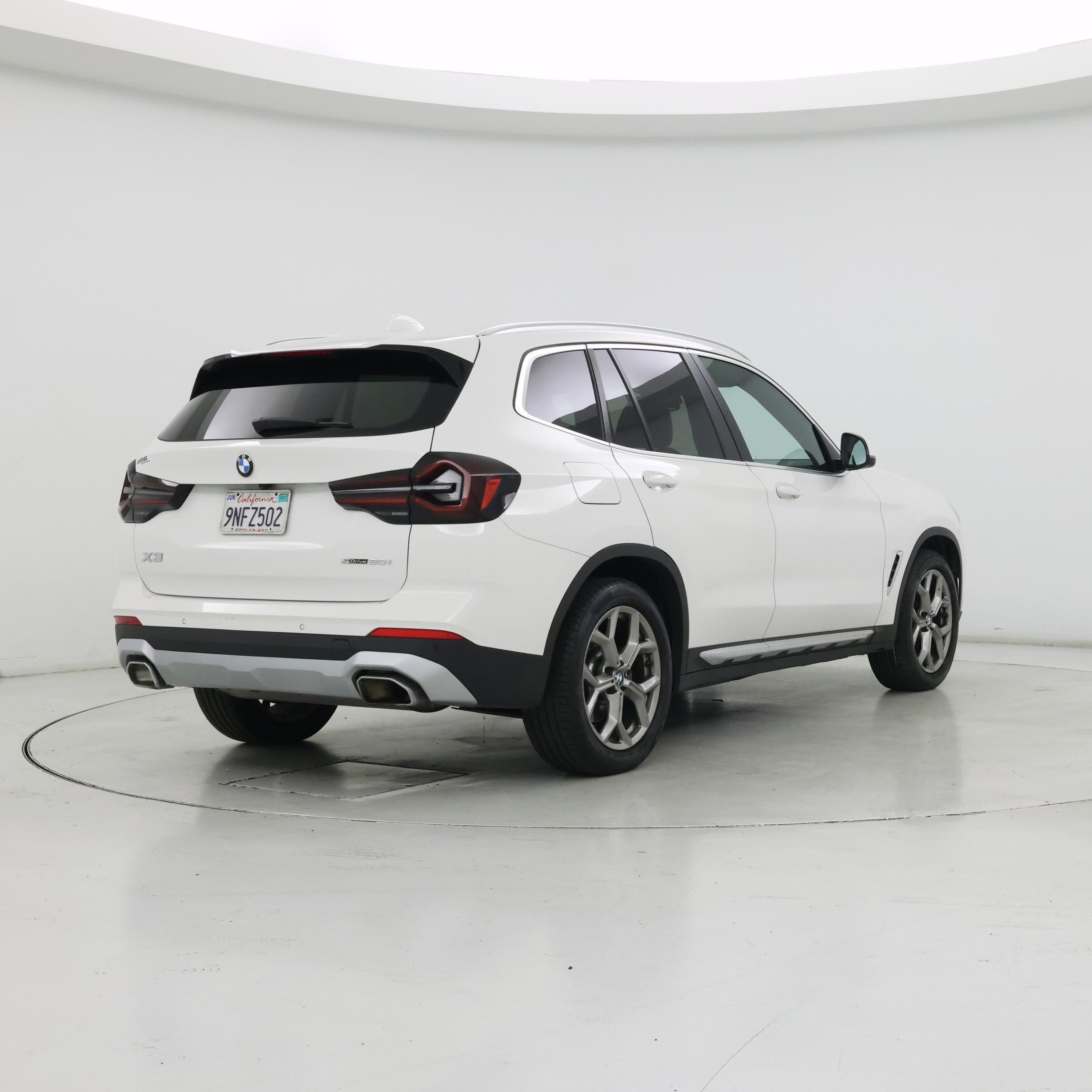 Thumbnail: 2024 BMW X3 - 8