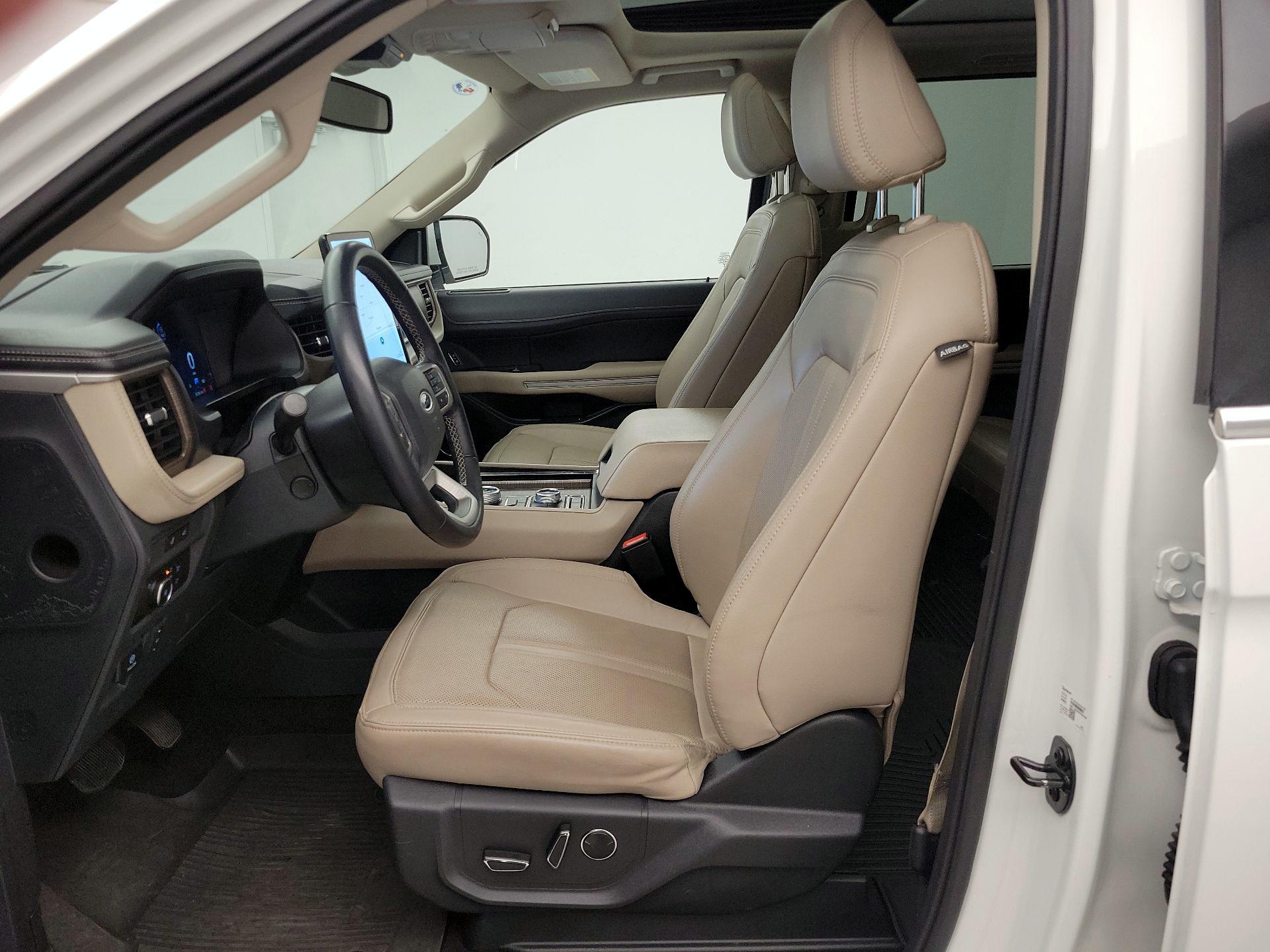 Thumbnail: 2023 Ford Expedition - 11