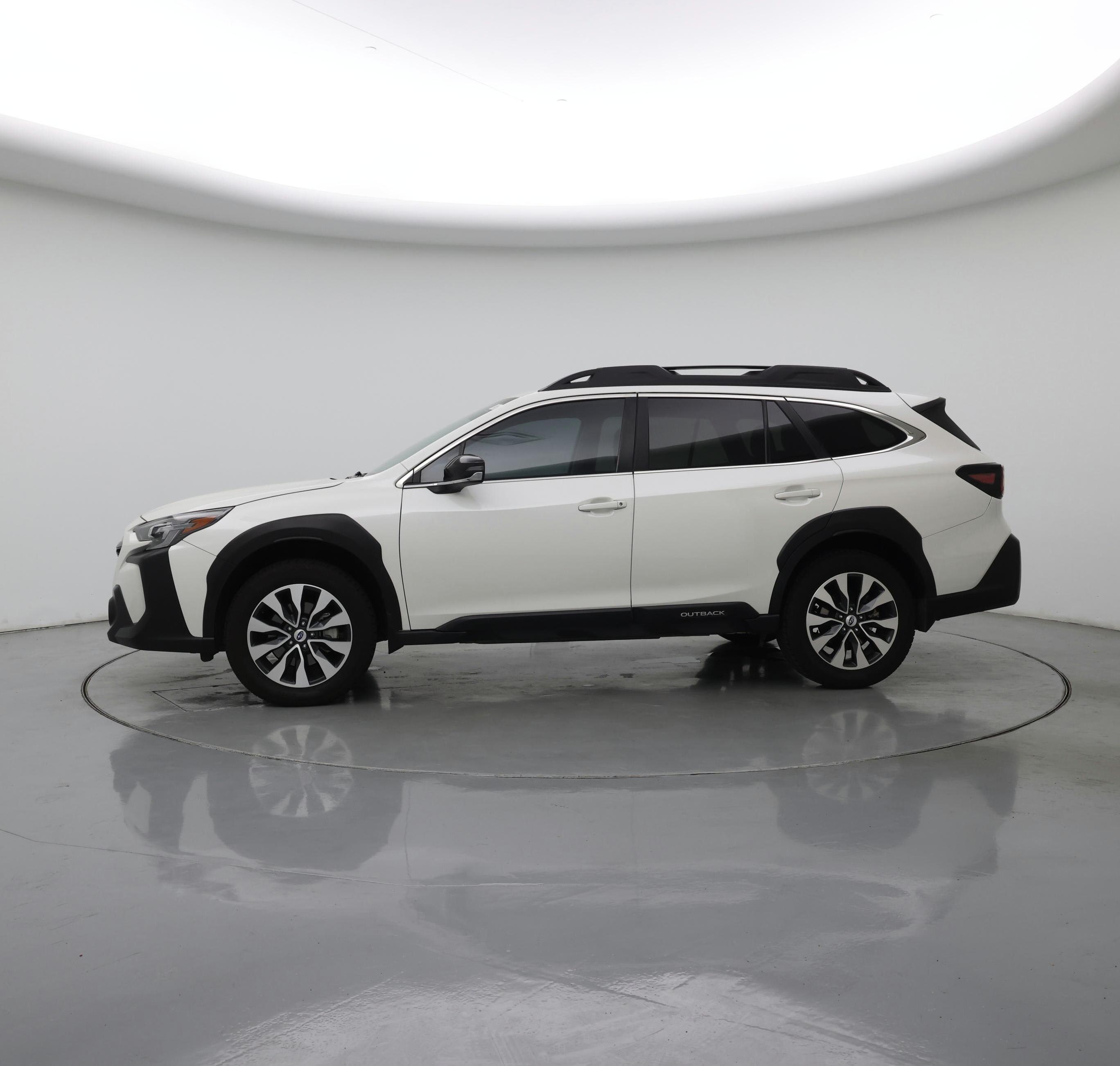Thumbnail: 2023 Subaru Outback - 3