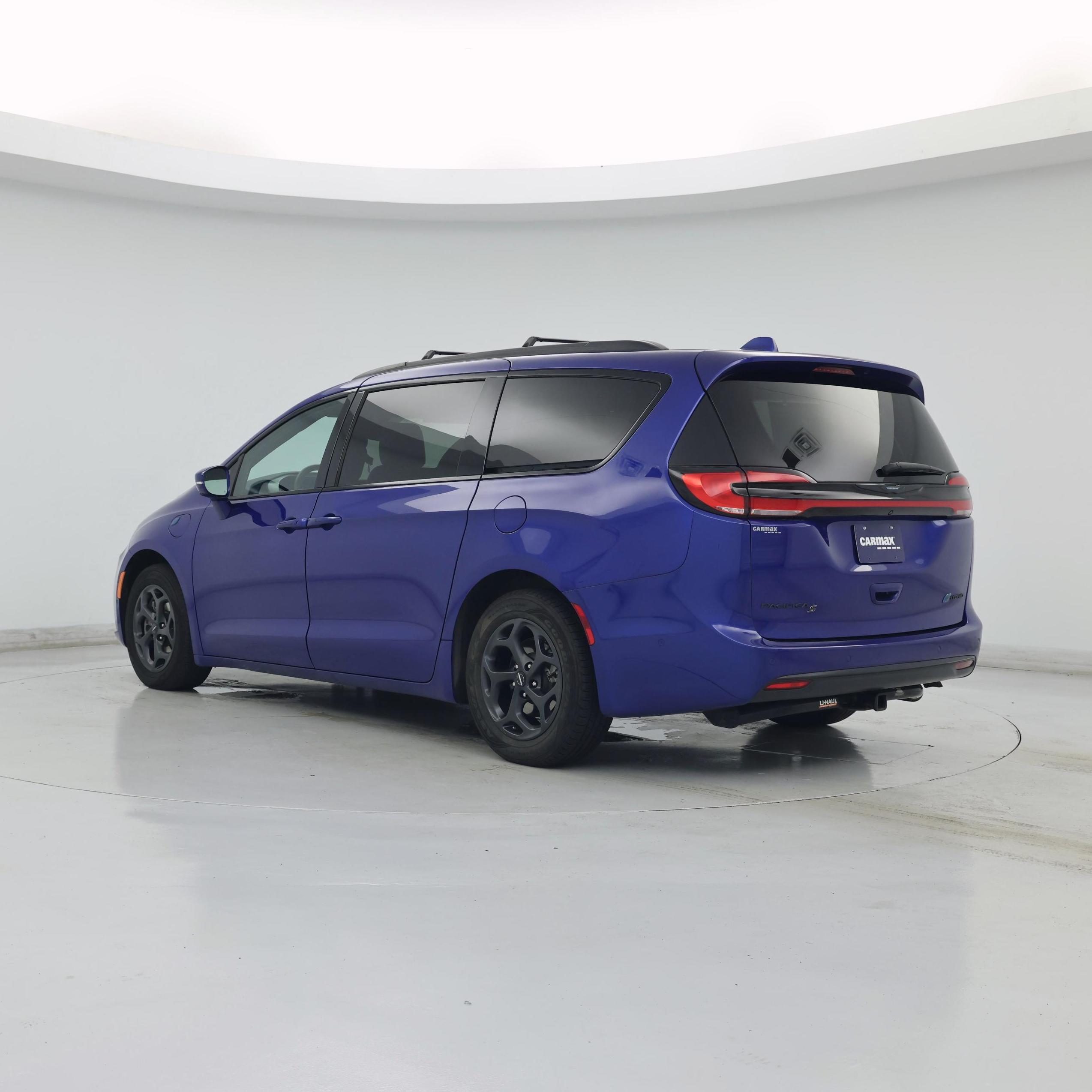 Thumbnail: 2021 Chrysler Pacifica - 2