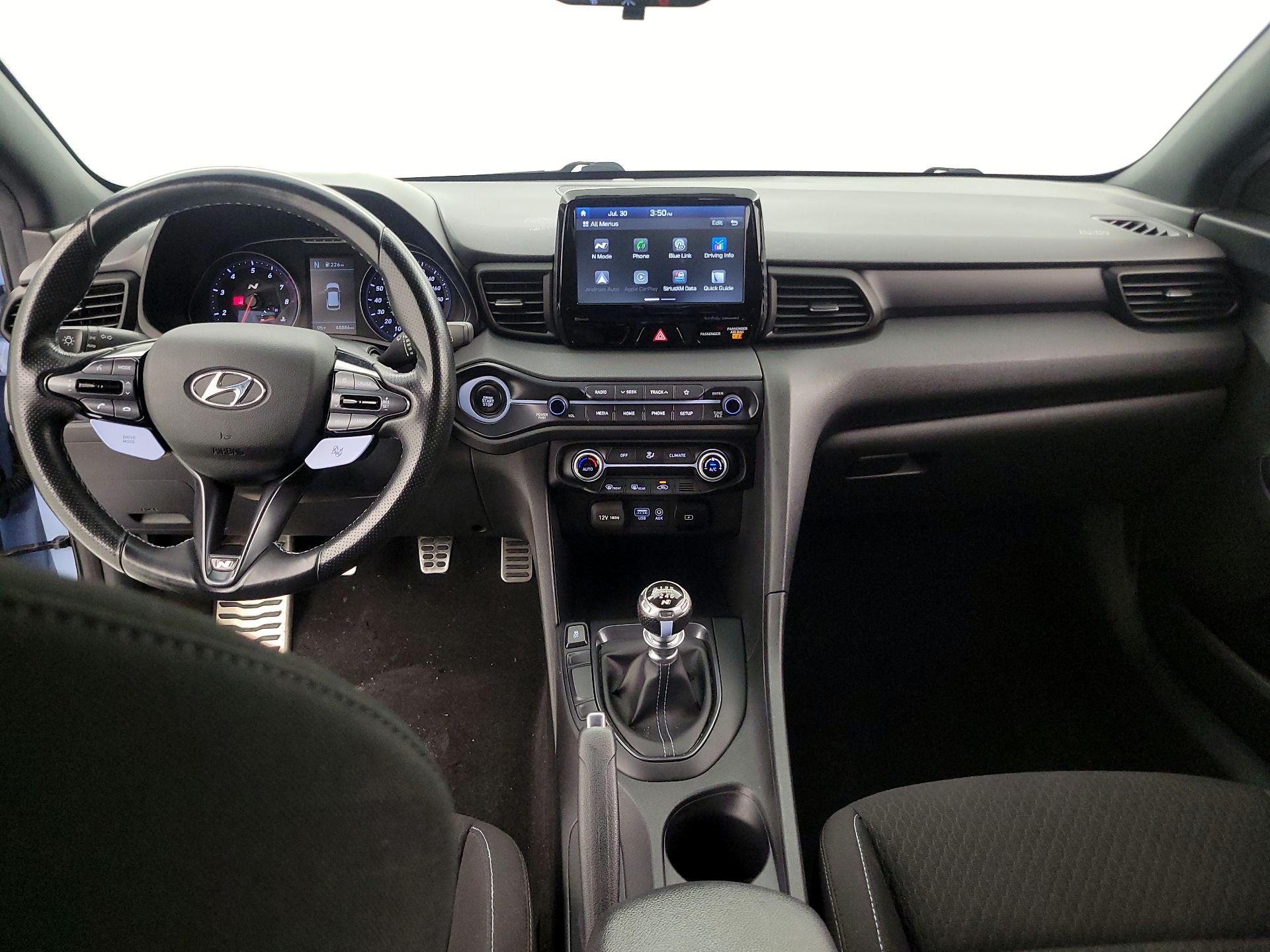 Thumbnail: 2019 Hyundai Veloster - 9