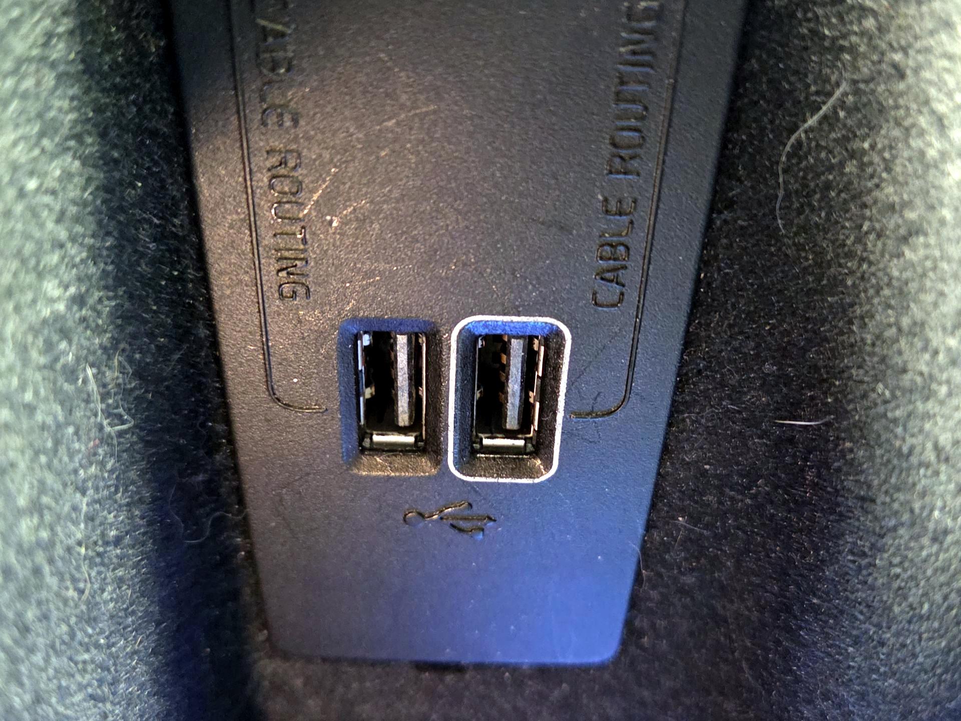 Thumbnail: 2020 Volvo V60 - 19