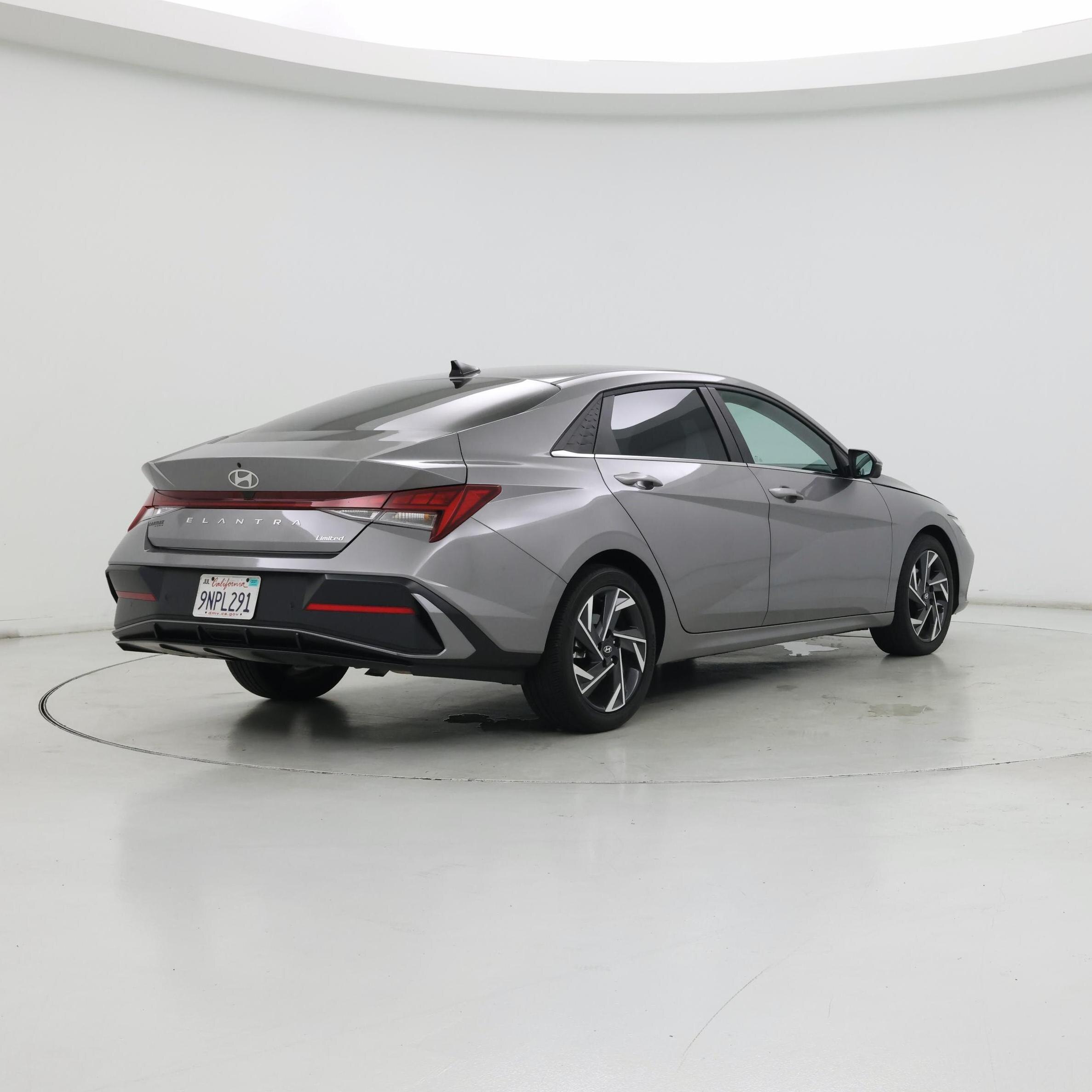 Thumbnail: 2024 Hyundai Elantra - 8