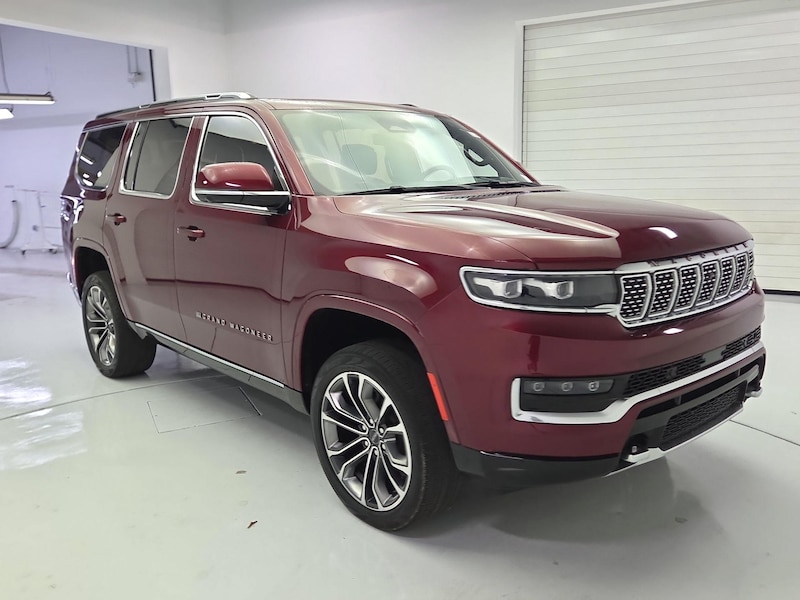 2022 Jeep Grand Wagoneer Series III