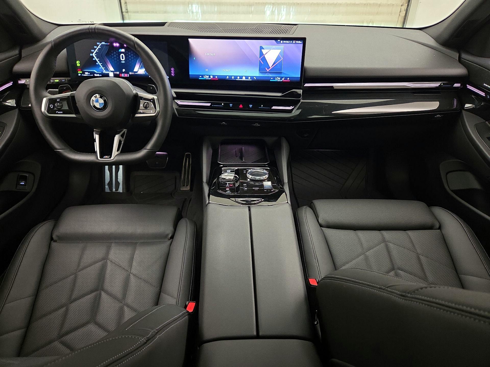Thumbnail: 2024 BMW 5 Series - 9
