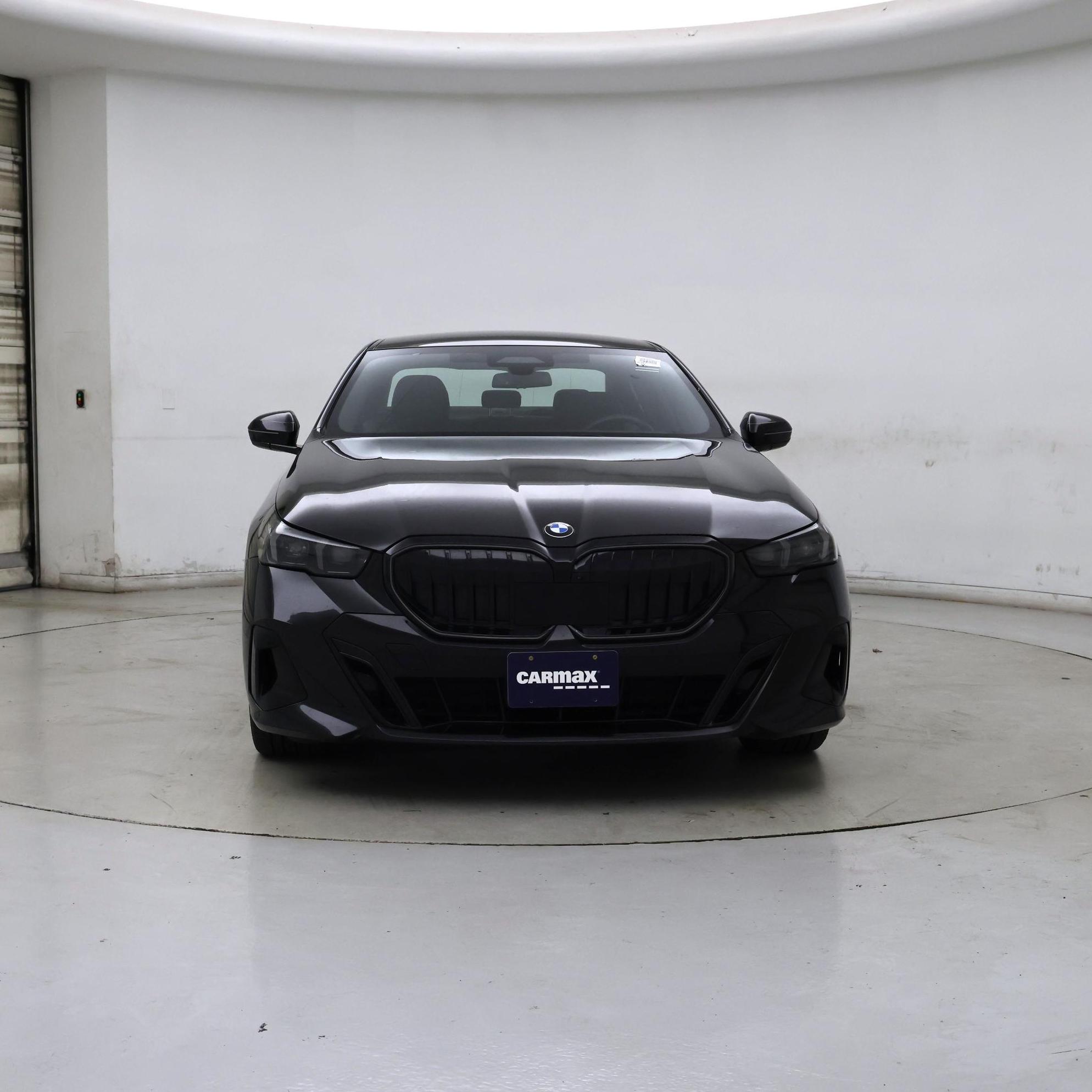 Thumbnail: 2024 BMW 5 Series - 5