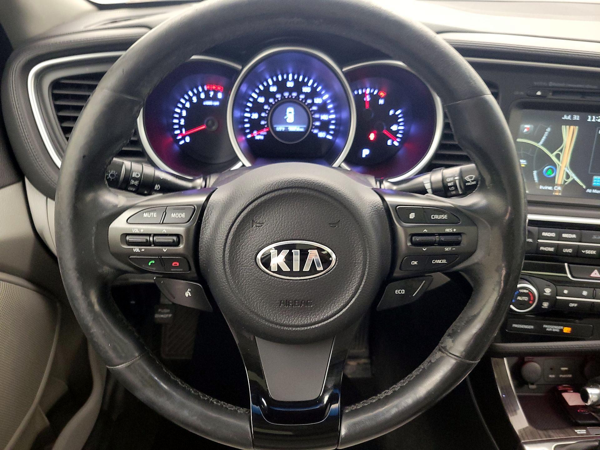 Thumbnail: 2015 Kia Optima - 10