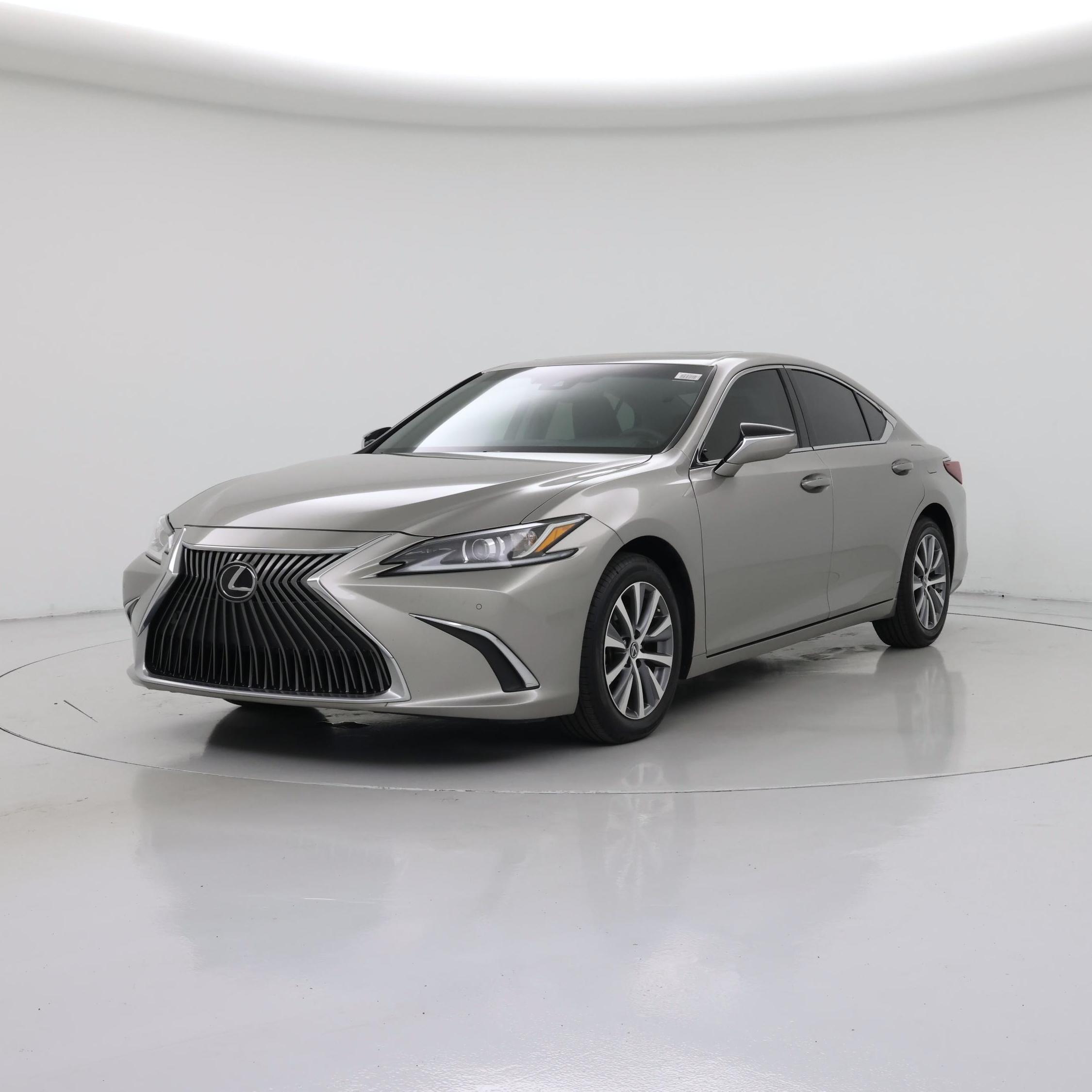 Thumbnail: 2019 Lexus ES - 4
