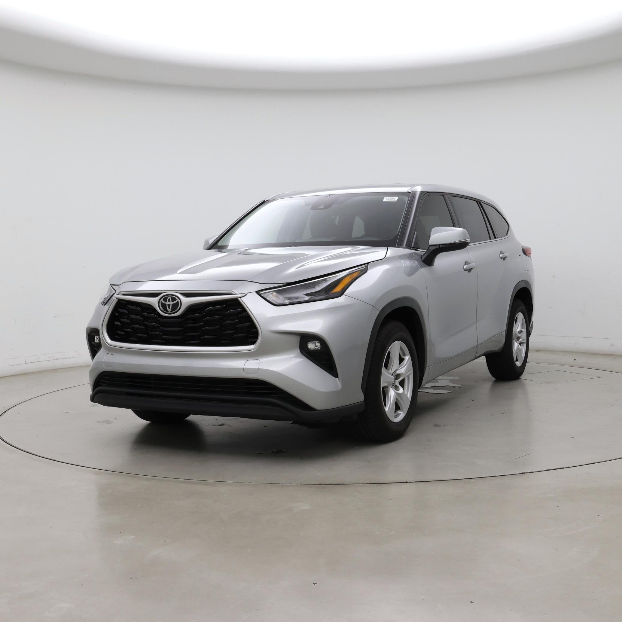 Thumbnail: 2022 Toyota Highlander - 4