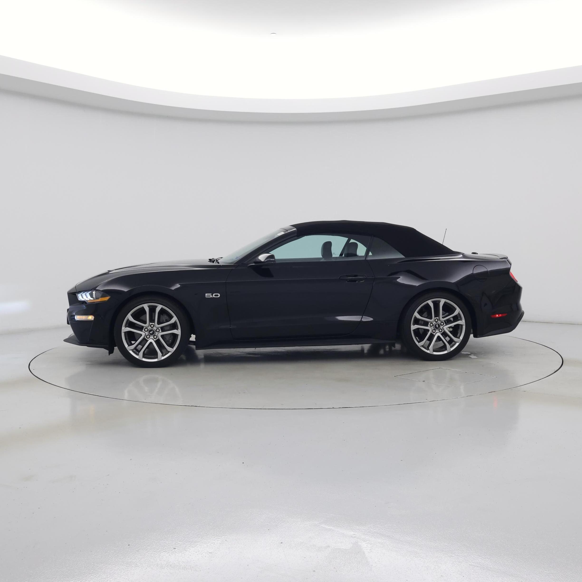 Thumbnail: 2021 Ford Mustang - 3