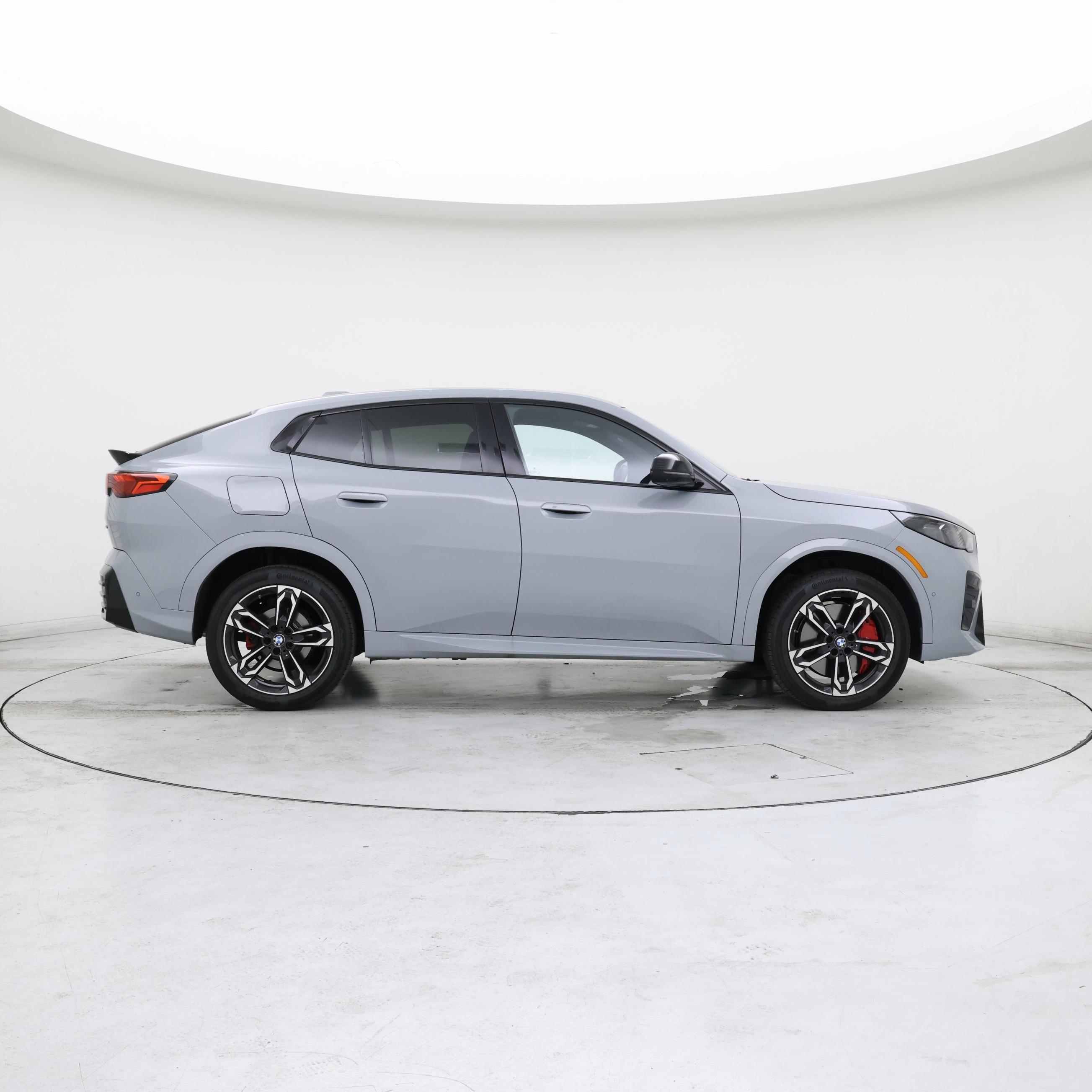 Thumbnail: 2025 BMW X2 - 7