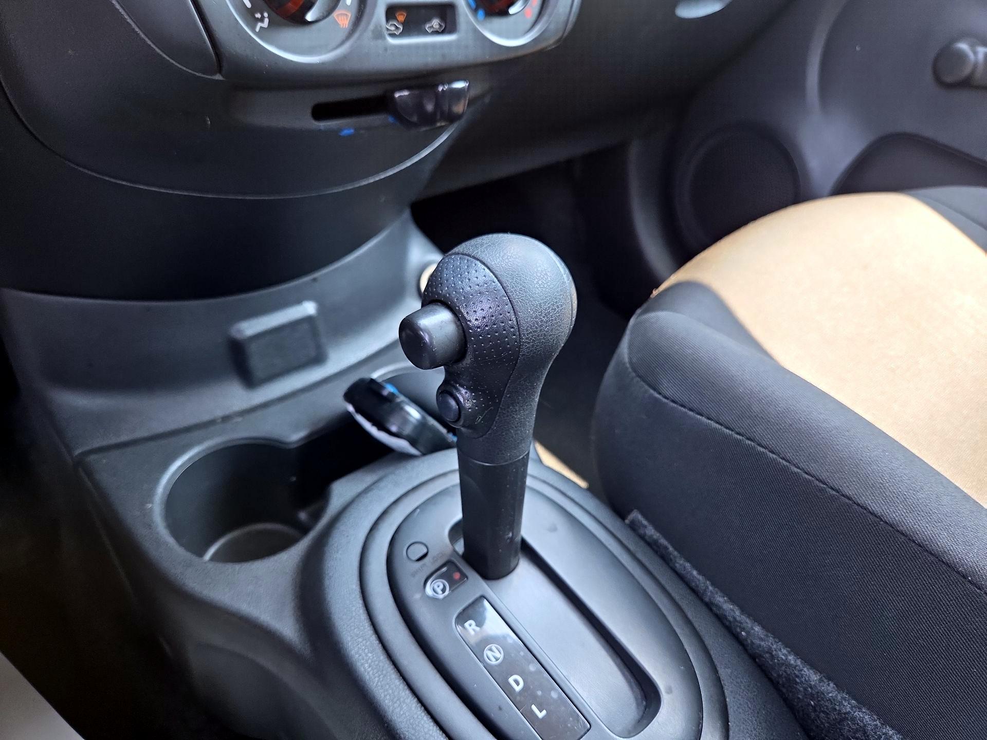 Thumbnail: 2017 Nissan Versa - 16
