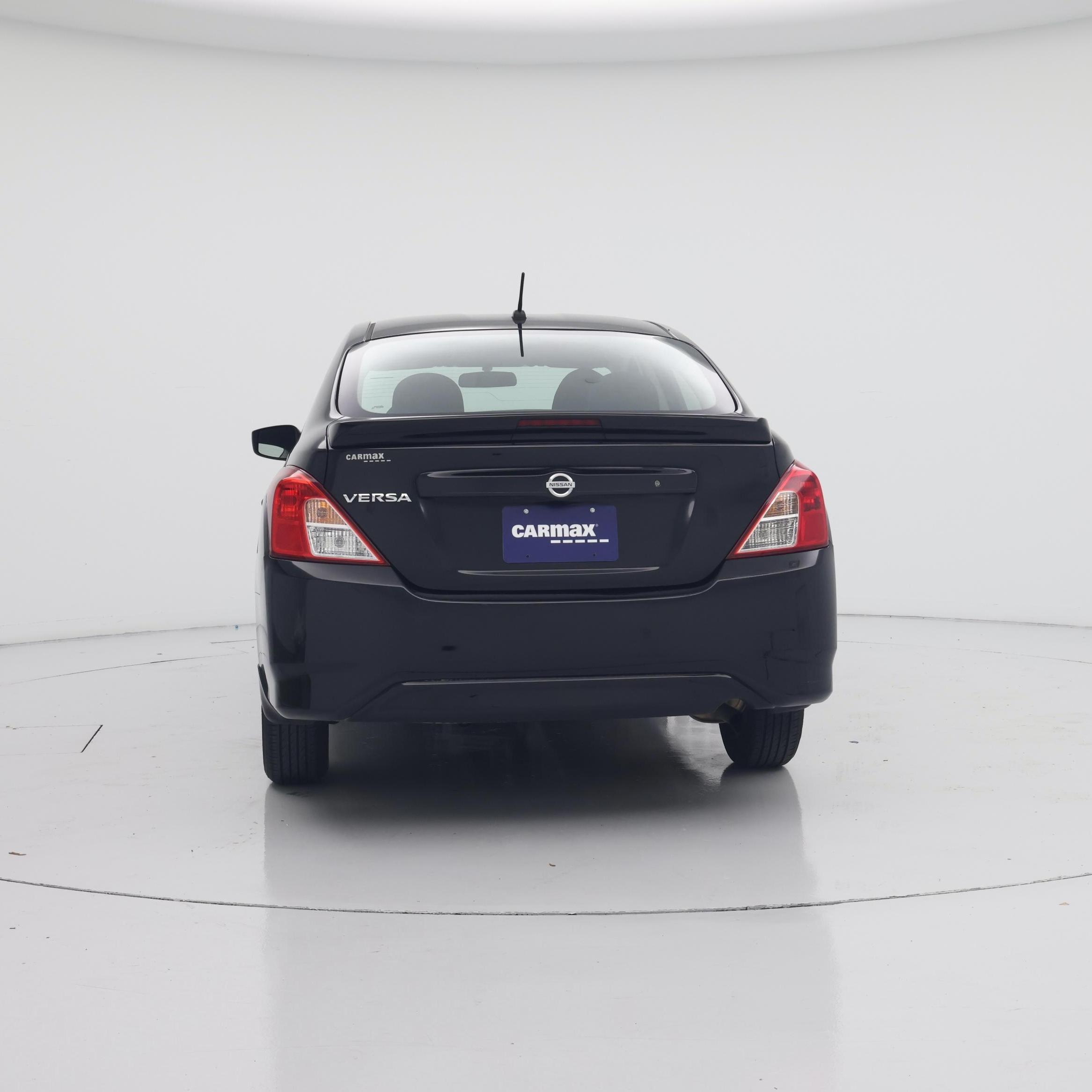 Thumbnail: 2017 Nissan Versa - 6