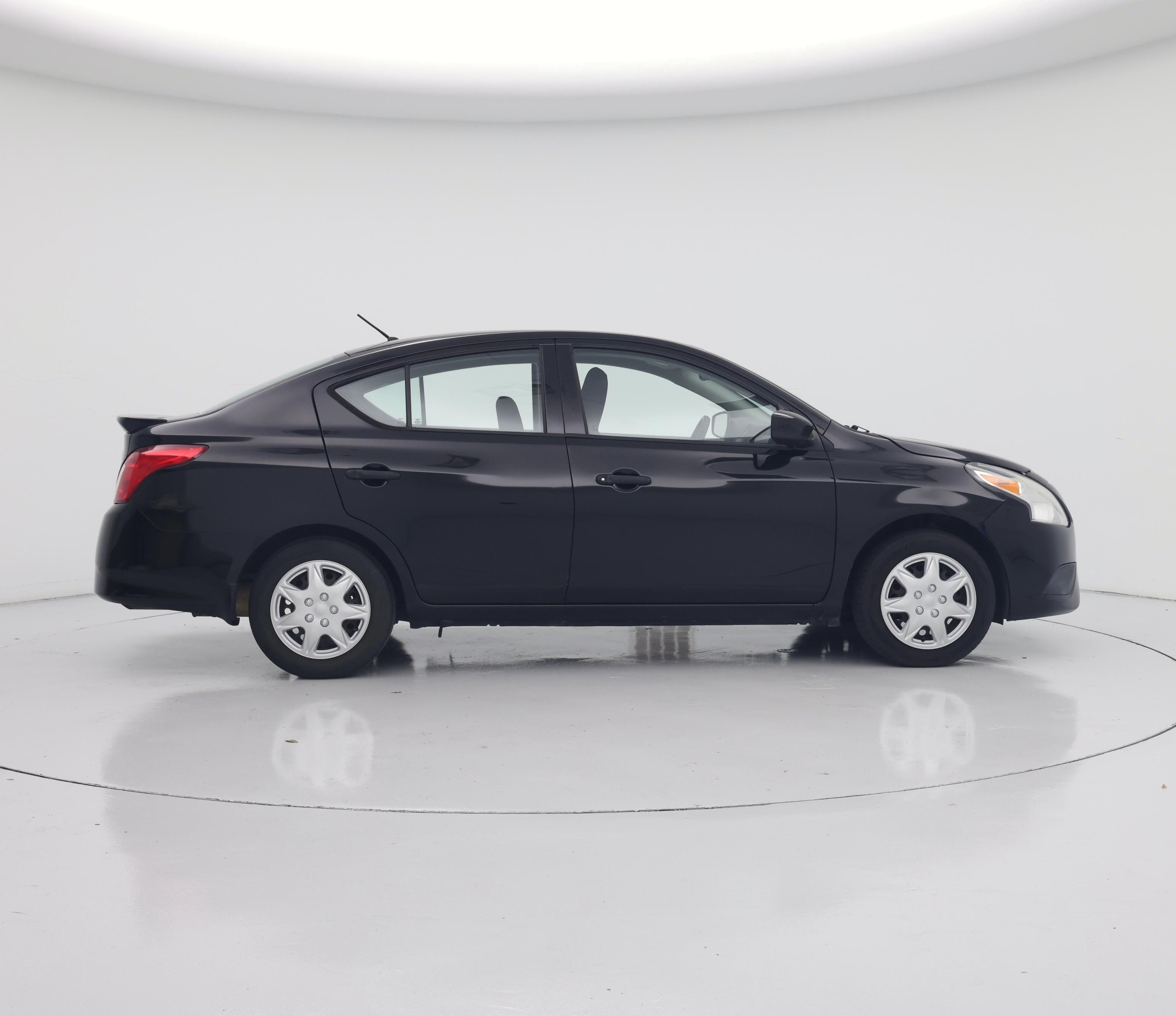 Thumbnail: 2017 Nissan Versa - 7