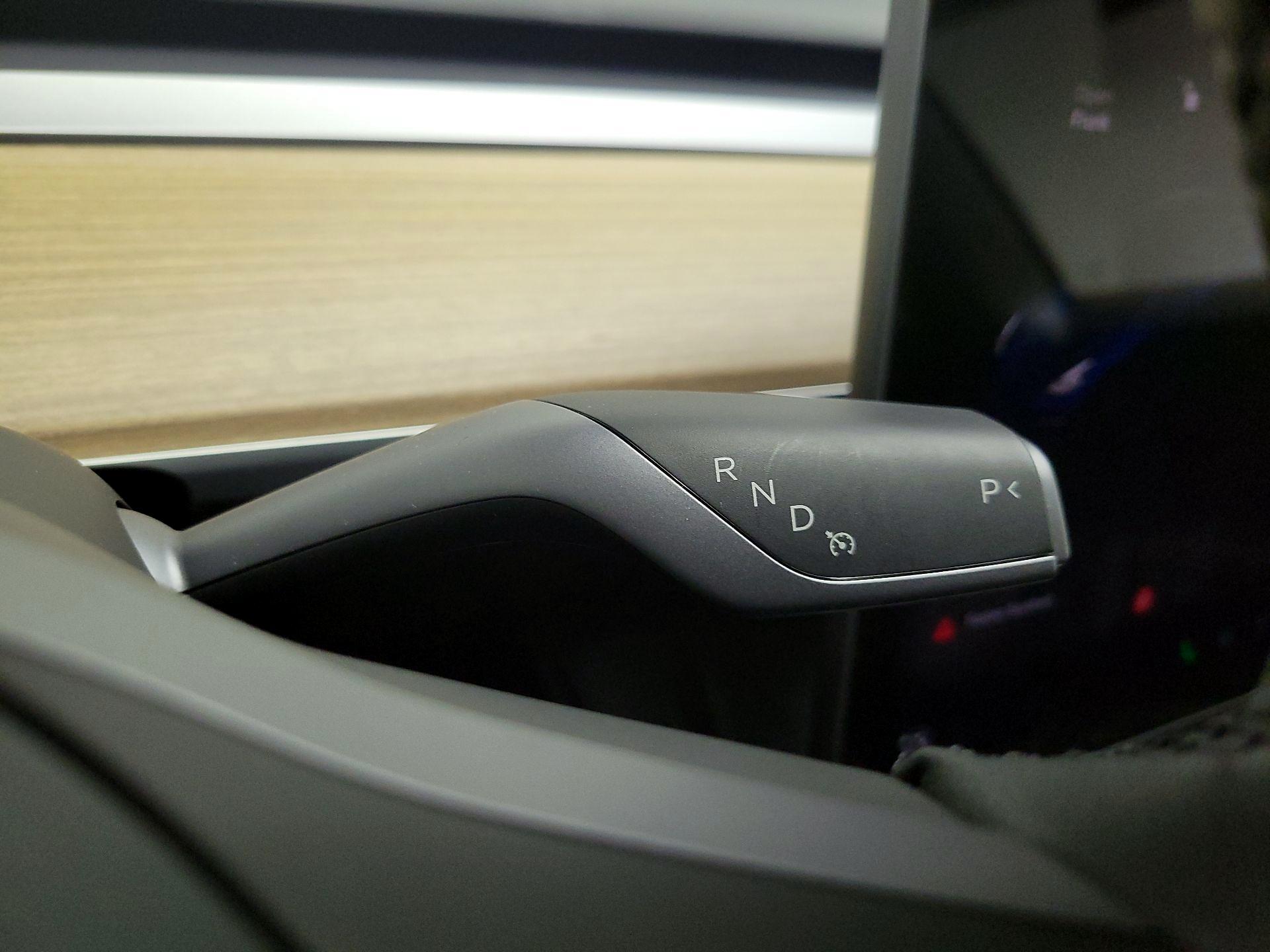 Thumbnail: 2023 Tesla Model 3 - 17