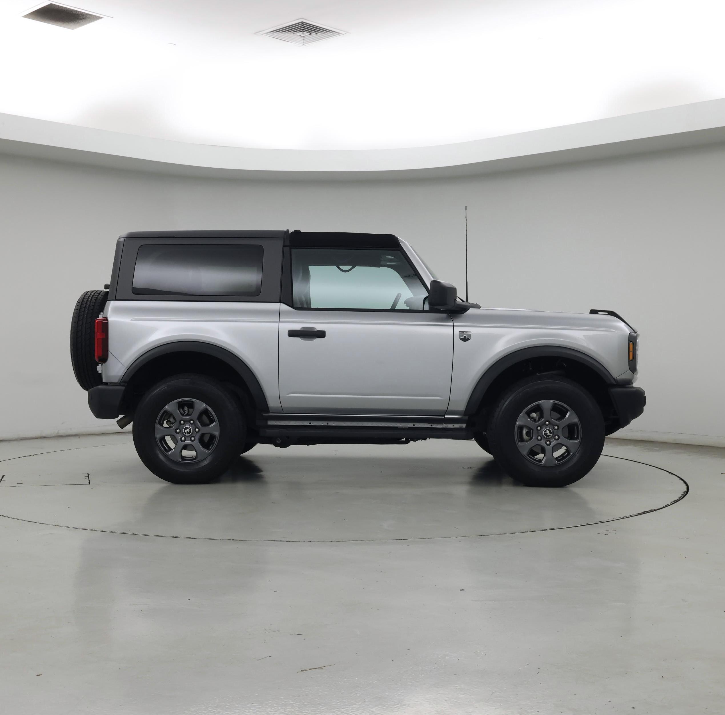 Thumbnail: 2024 Ford Bronco - 7