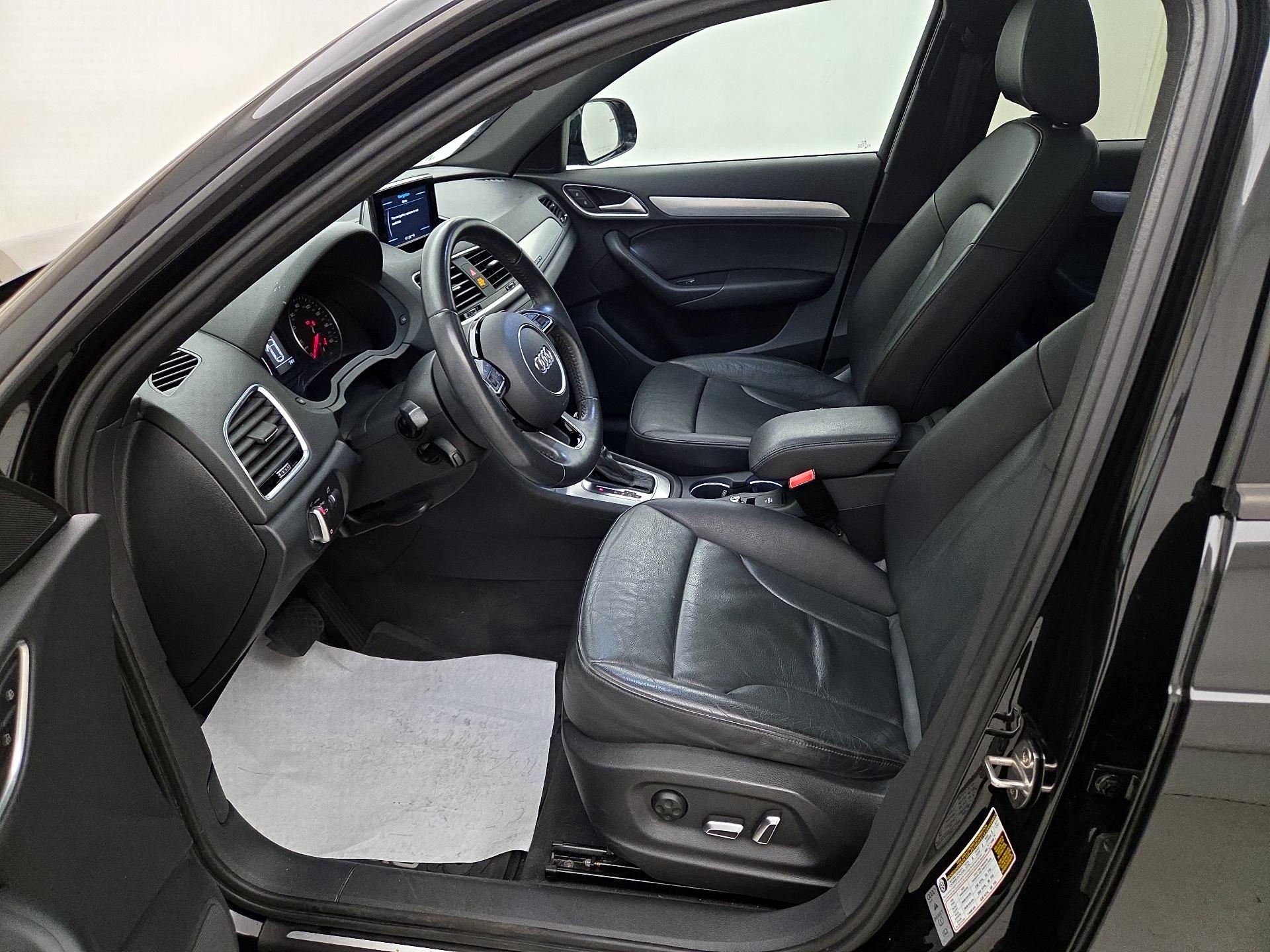 Thumbnail: 2018 Audi Q3 - 11