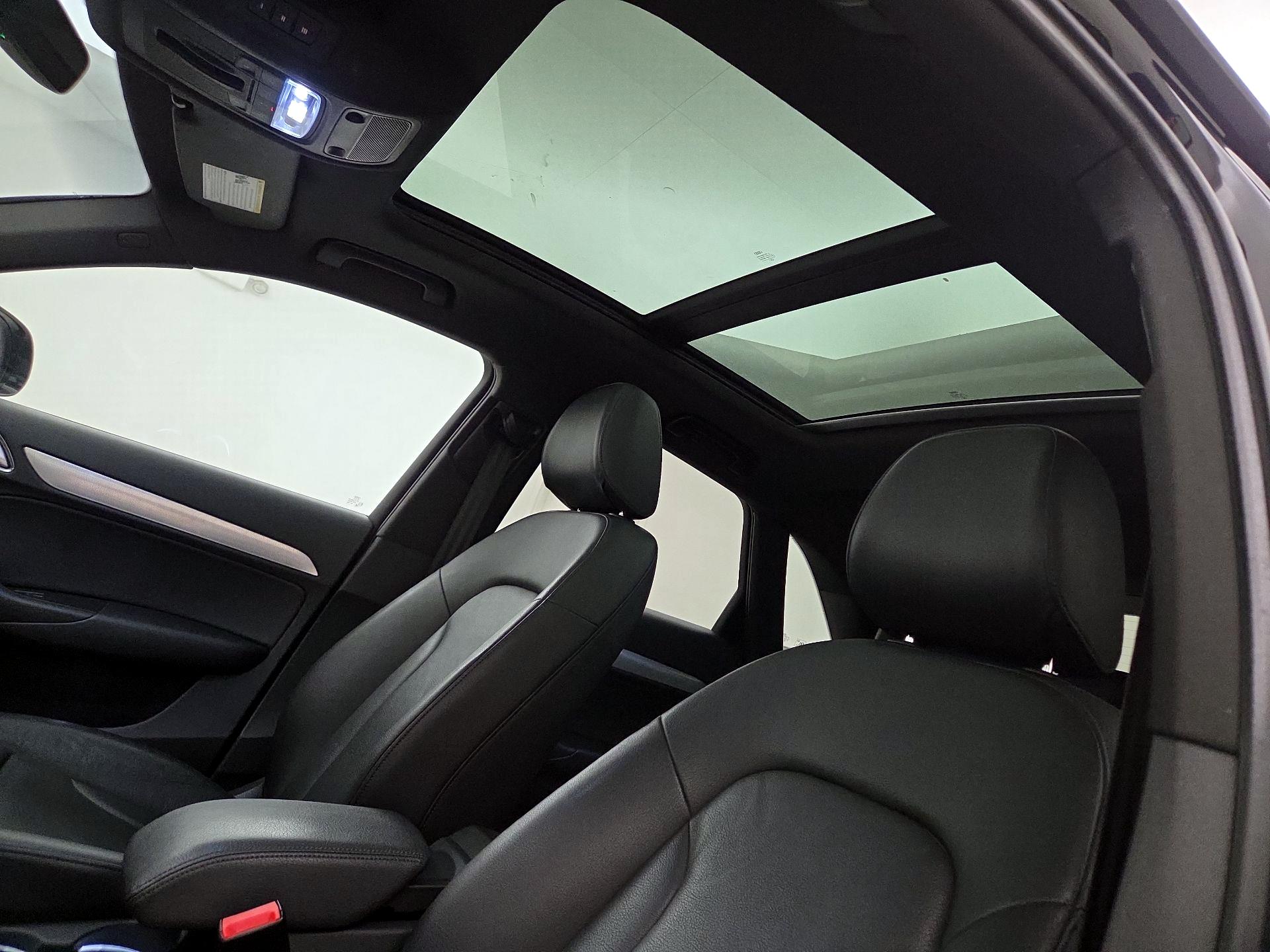 Thumbnail: 2018 Audi Q3 - 19