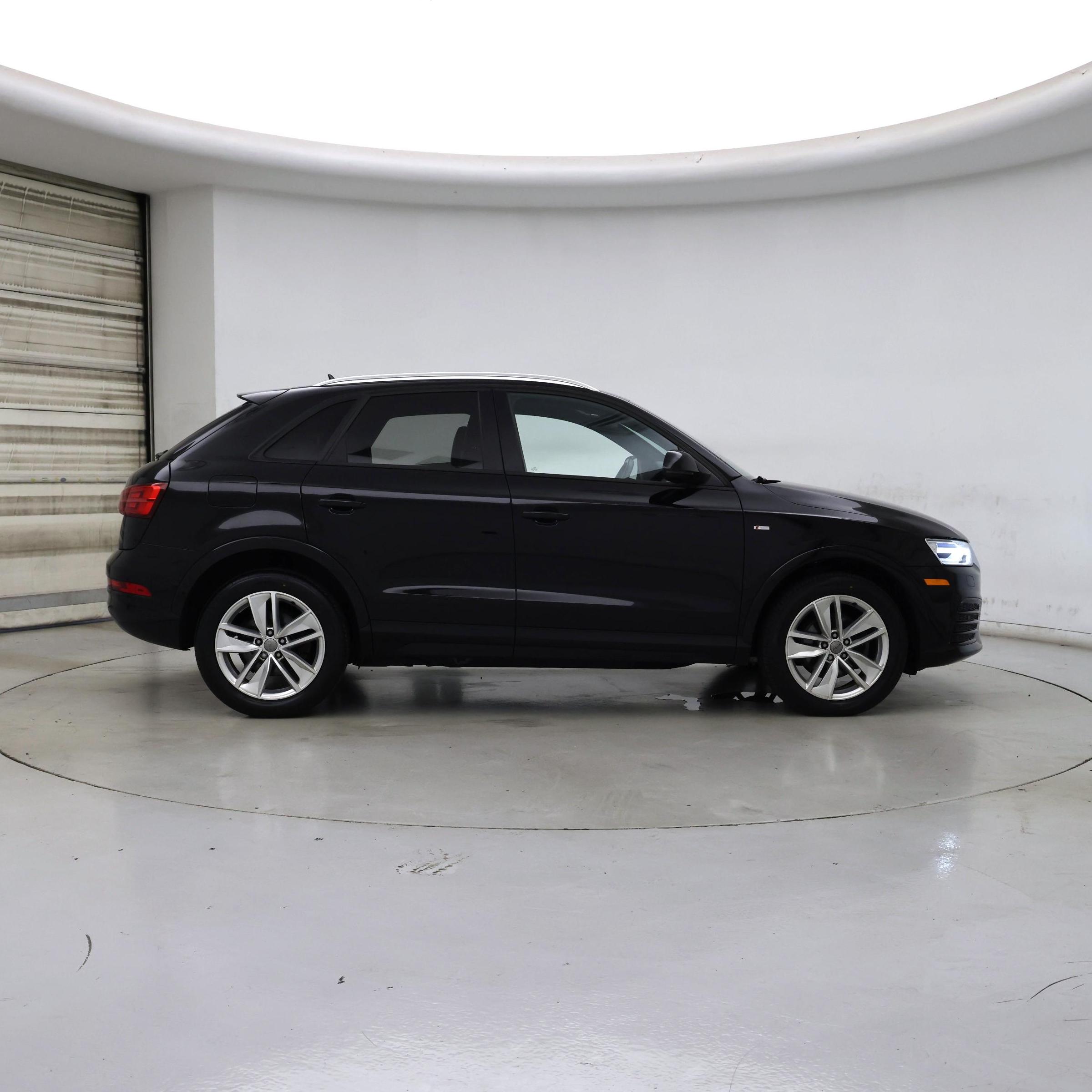 Thumbnail: 2018 Audi Q3 - 7