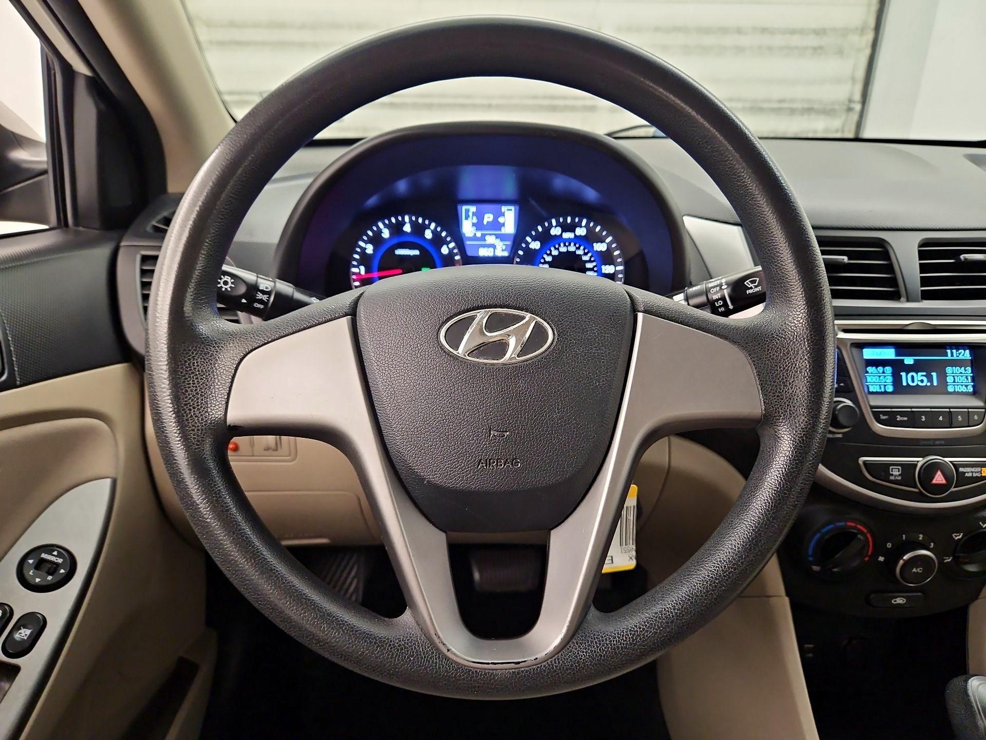 Thumbnail: 2017 Hyundai Accent - 10