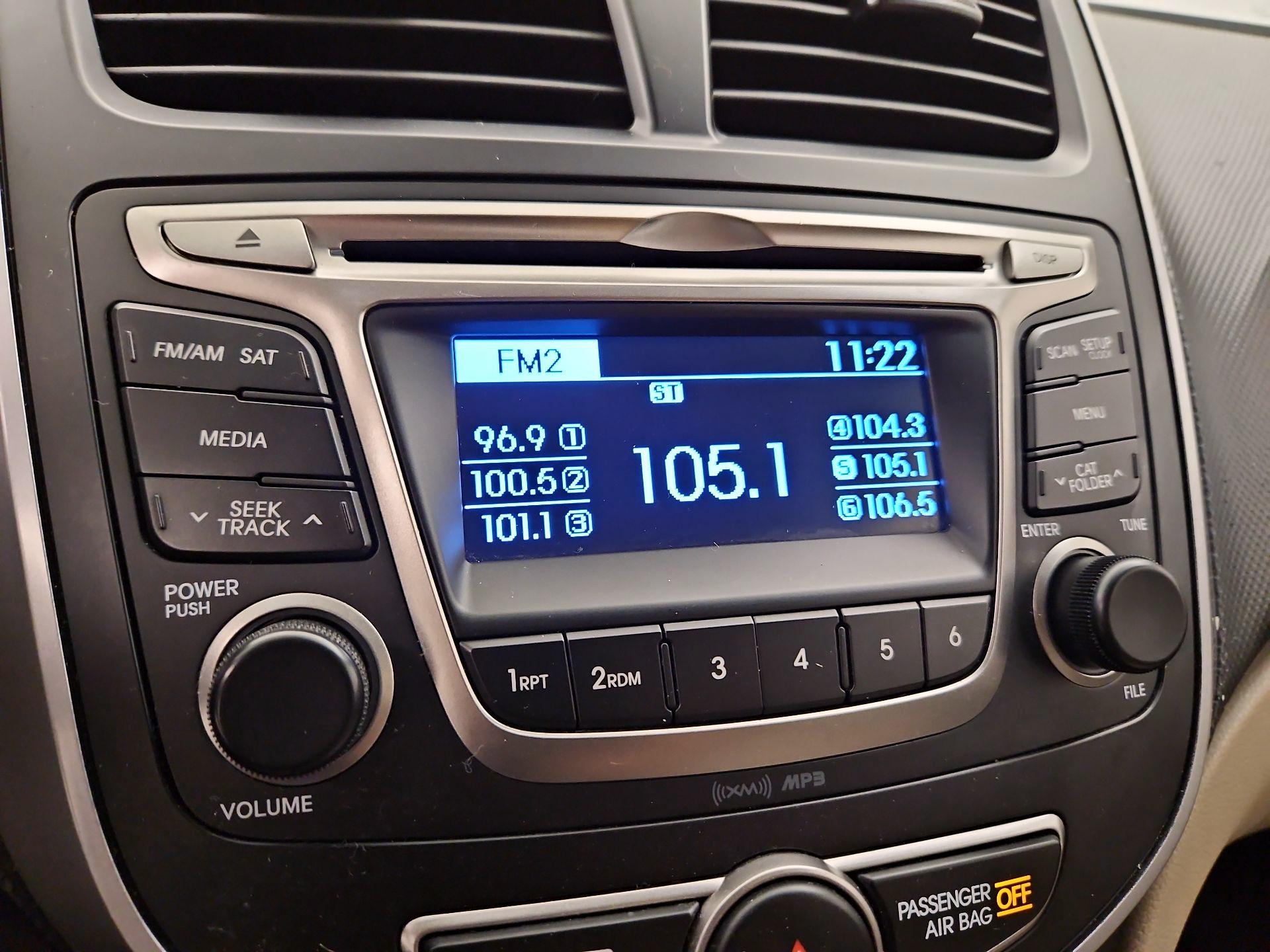 Thumbnail: 2017 Hyundai Accent - 14
