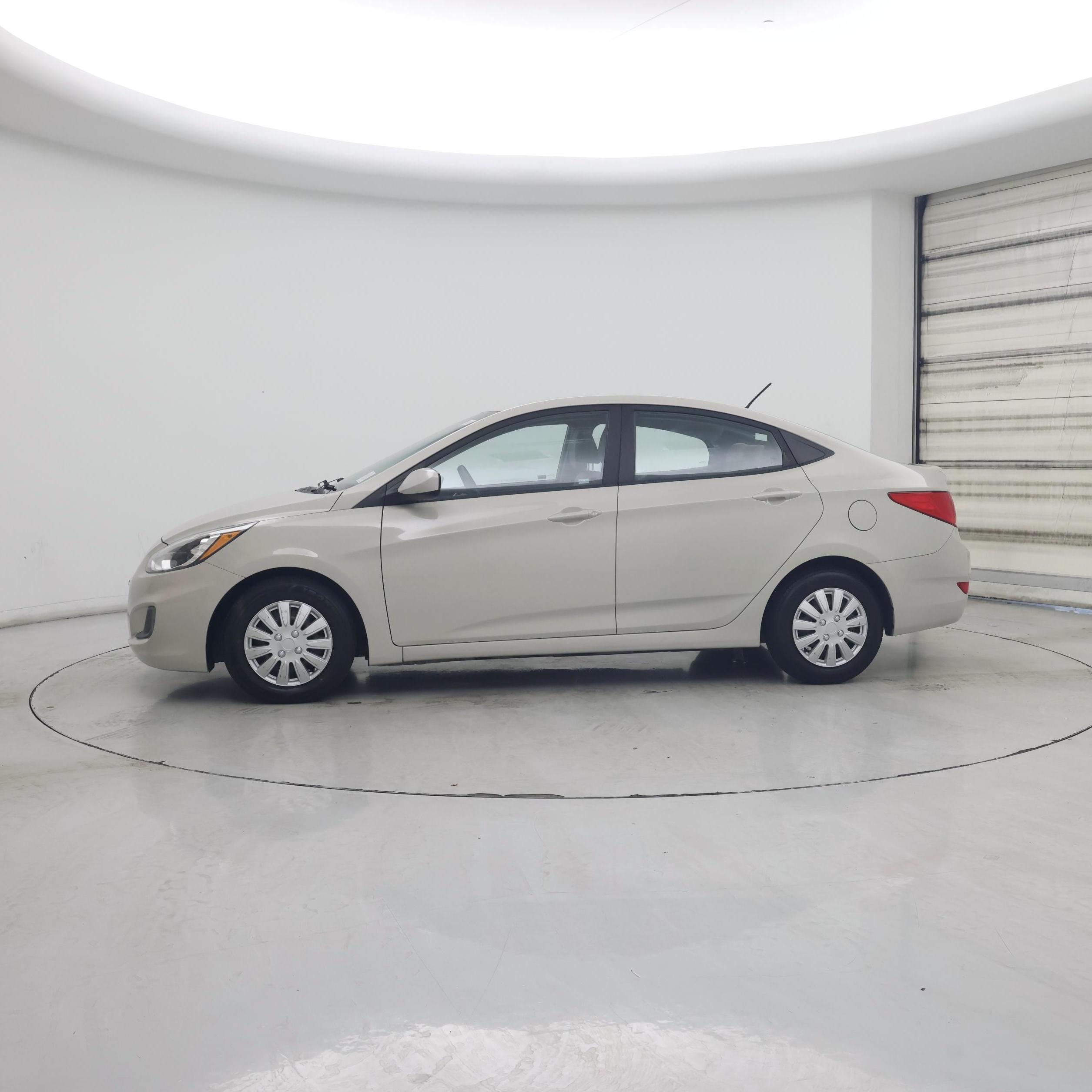 Thumbnail: 2017 Hyundai Accent - 3