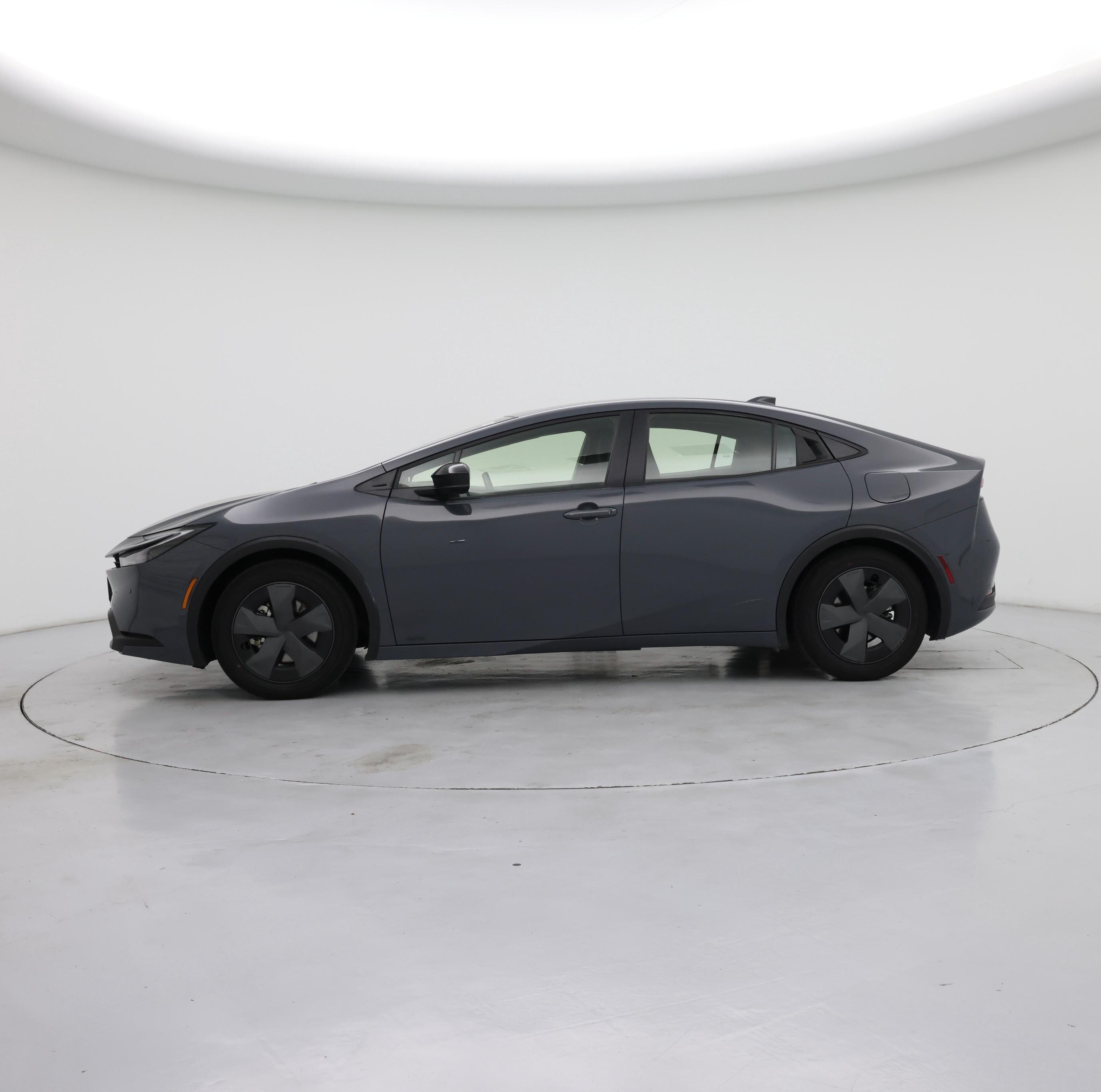 Thumbnail: 2024 Toyota Prius - 3