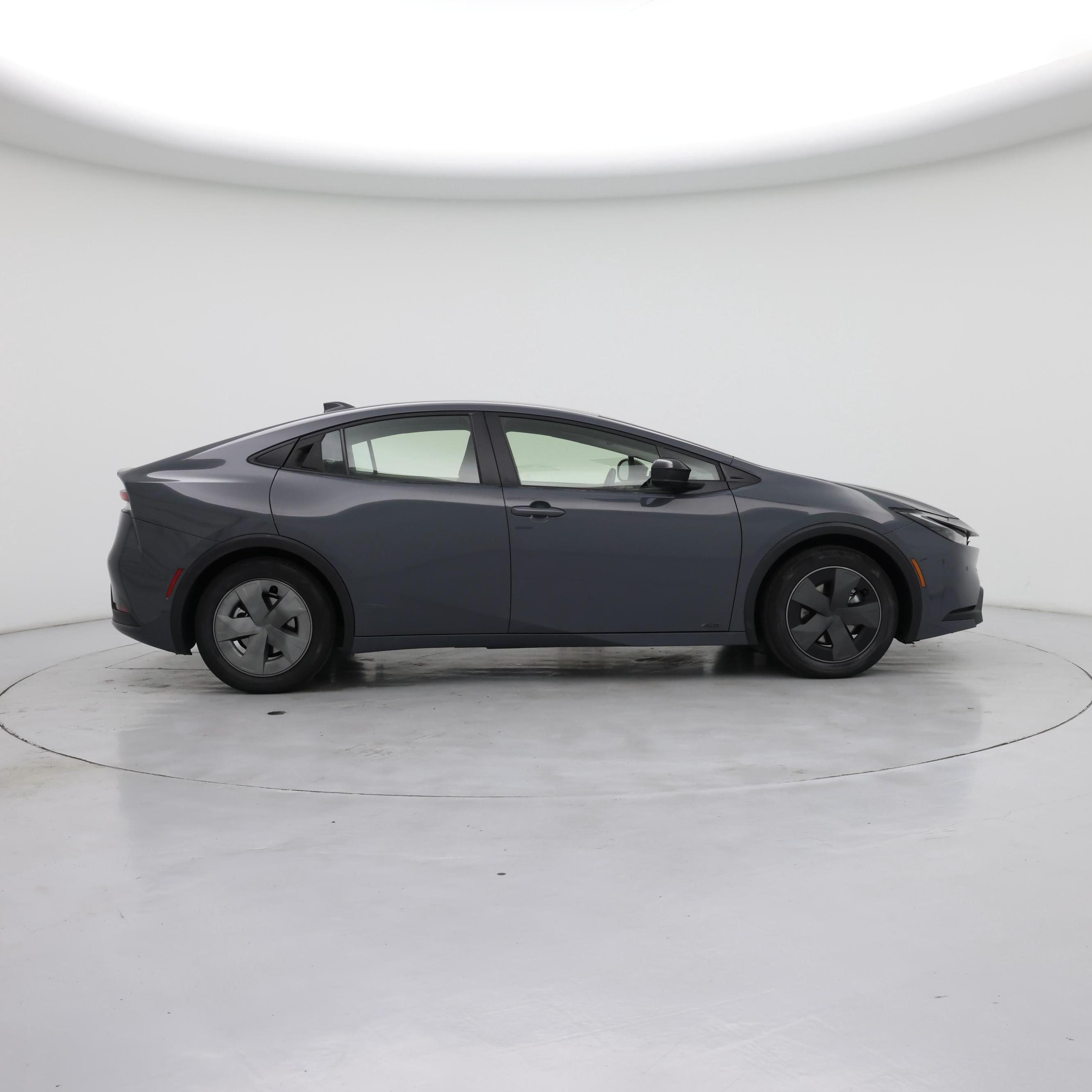 Thumbnail: 2024 Toyota Prius - 7