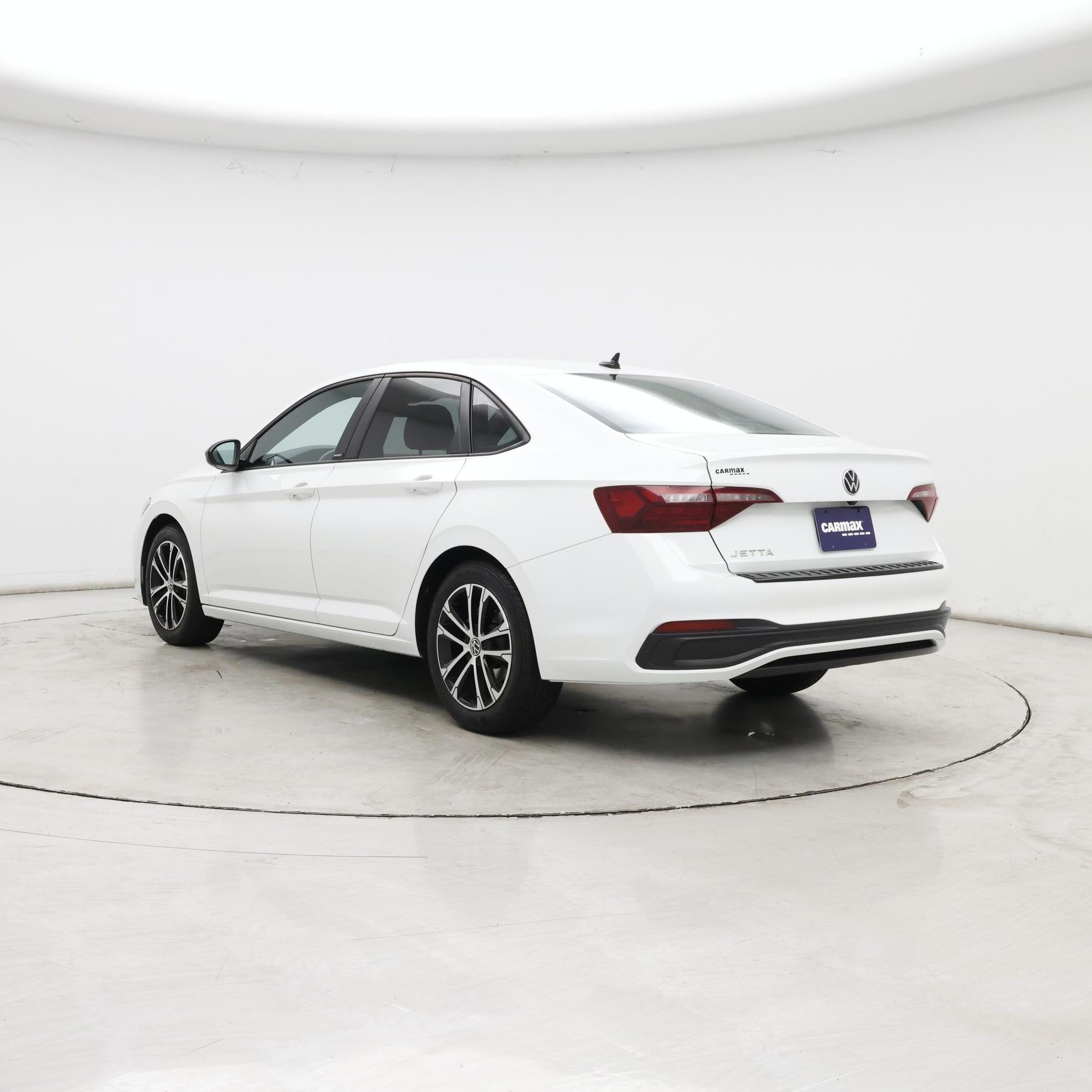 Thumbnail: 2023 Volkswagen Jetta - 2