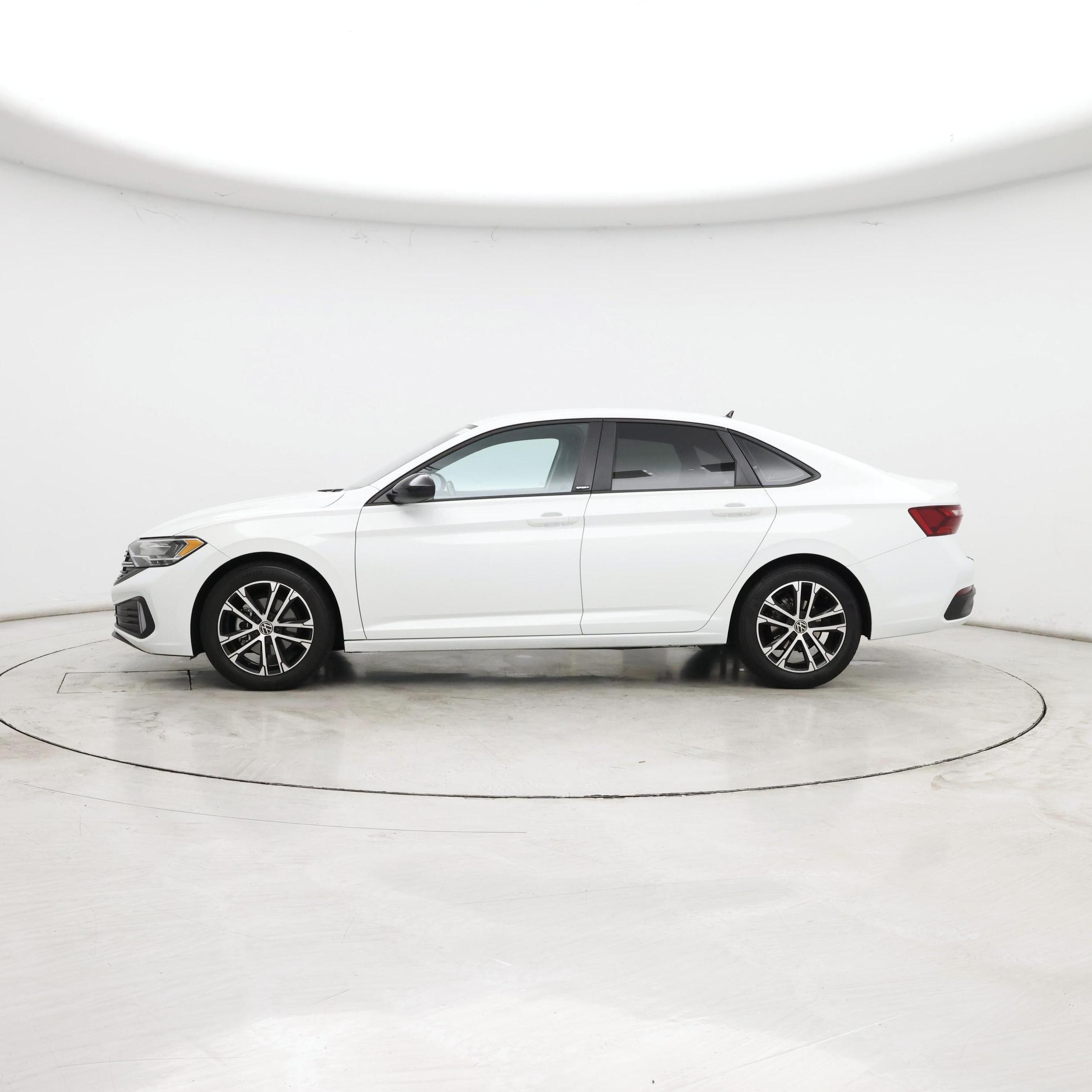 Thumbnail: 2023 Volkswagen Jetta - 3