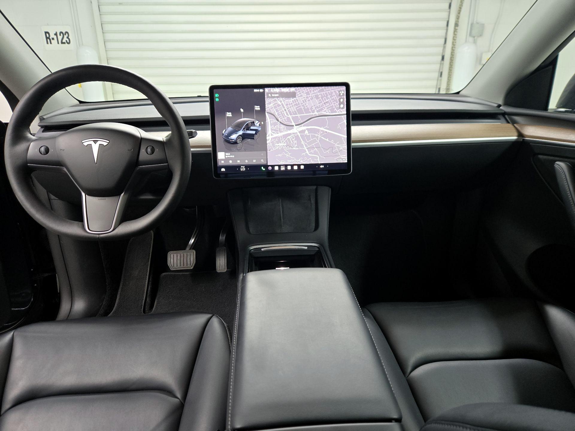 Thumbnail: 2024 Tesla Model Y - 9