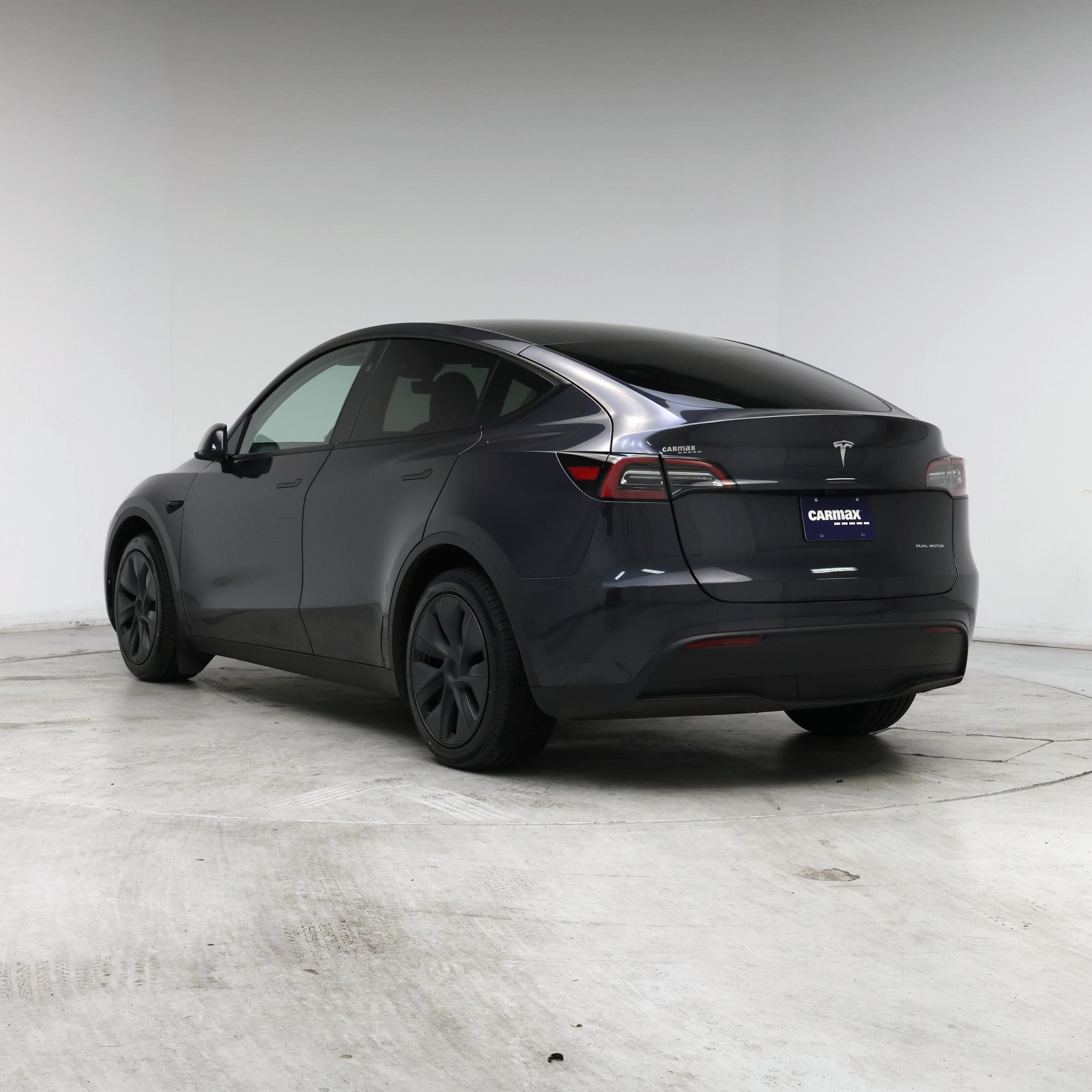 Thumbnail: 2024 Tesla Model Y - 2