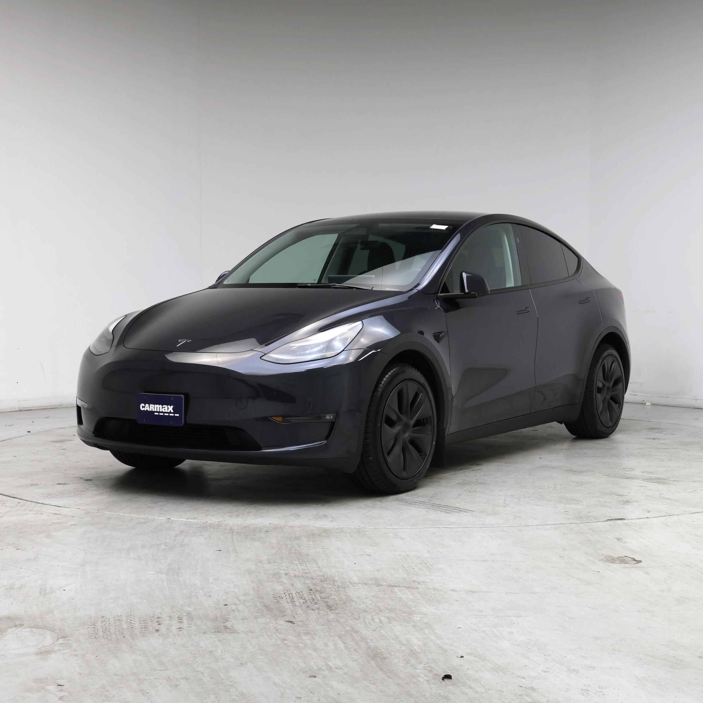Thumbnail: 2024 Tesla Model Y - 4