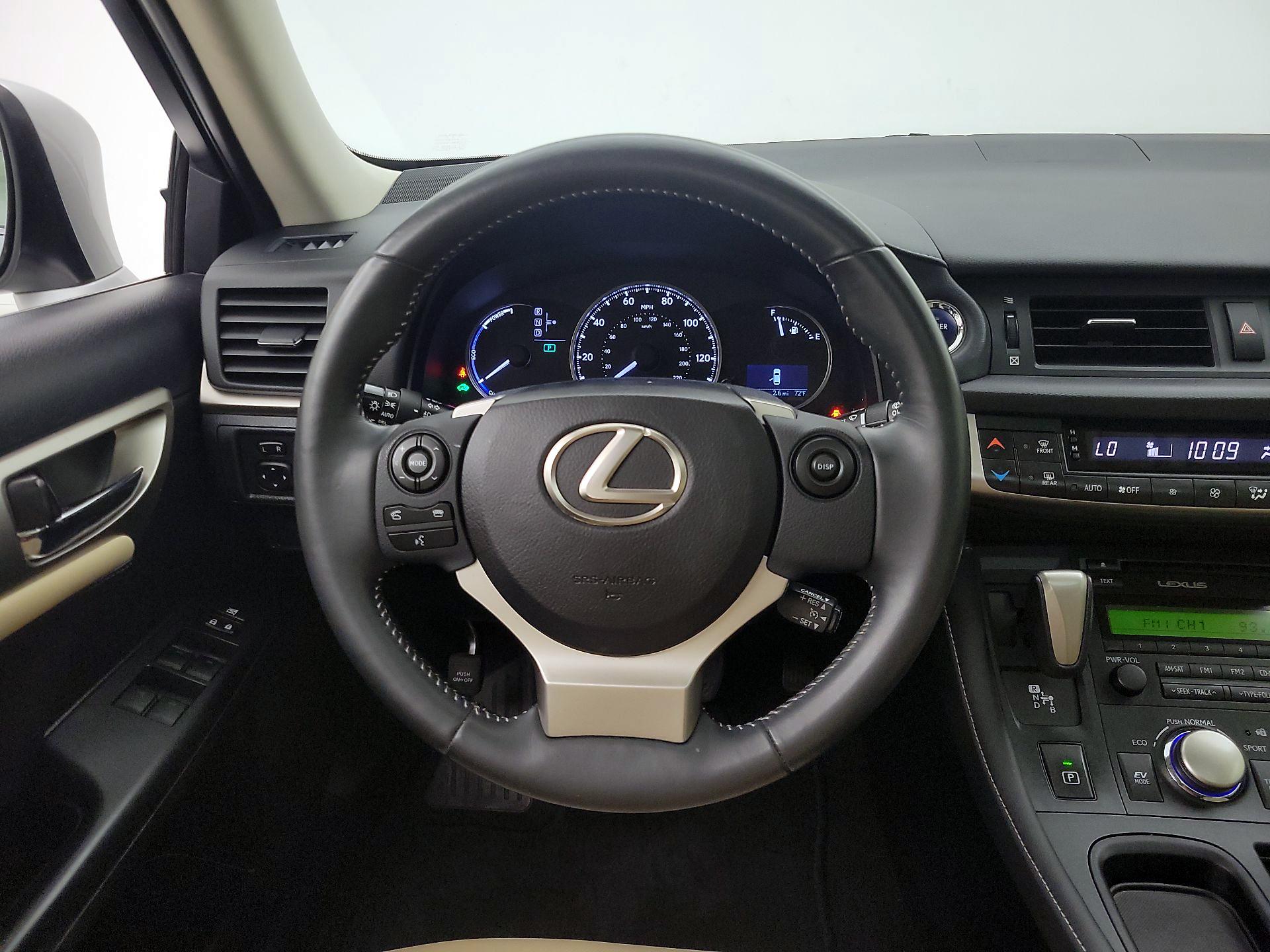 Thumbnail: 2014 Lexus CT - 10