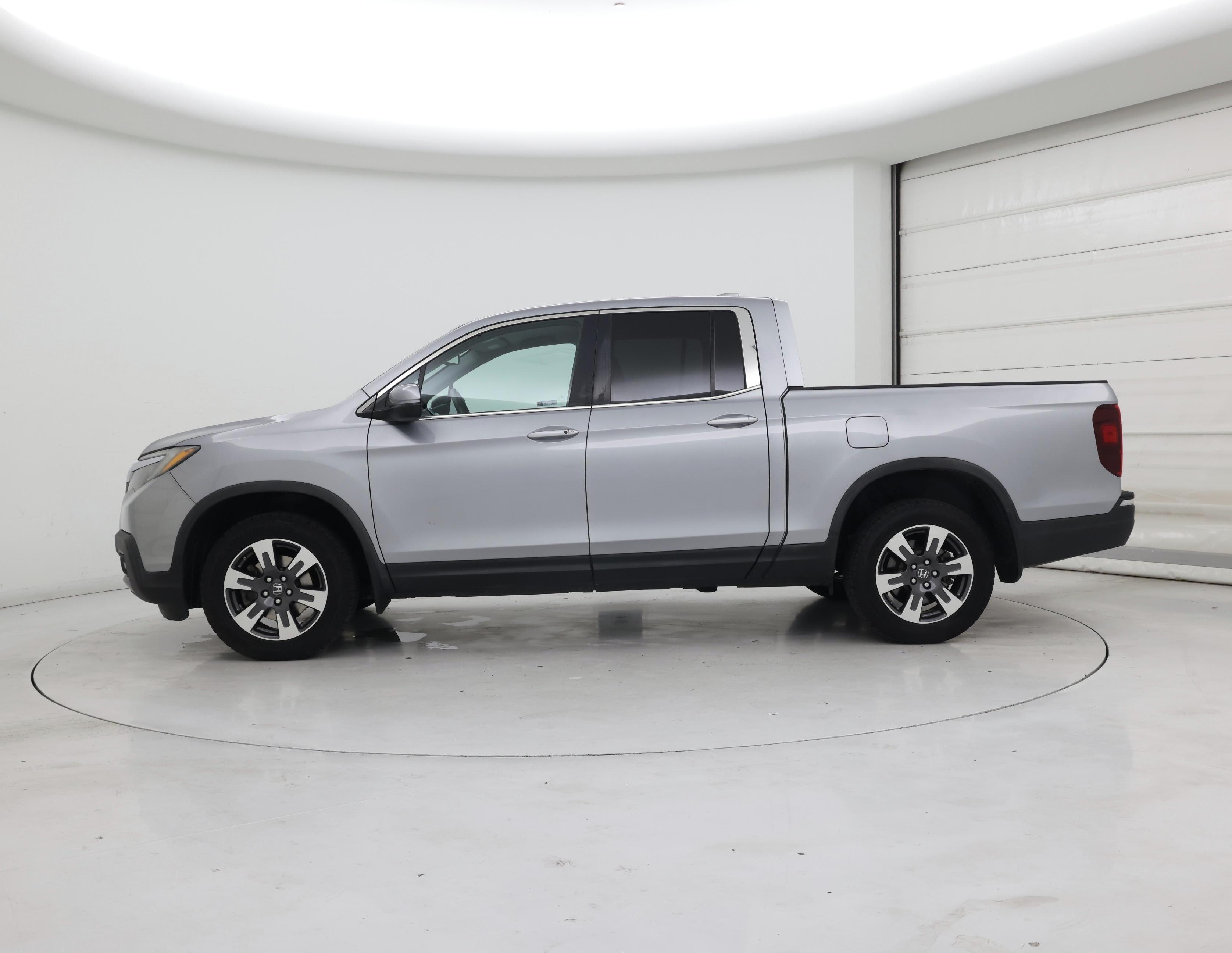 Thumbnail: 2018 Honda Ridgeline - 3