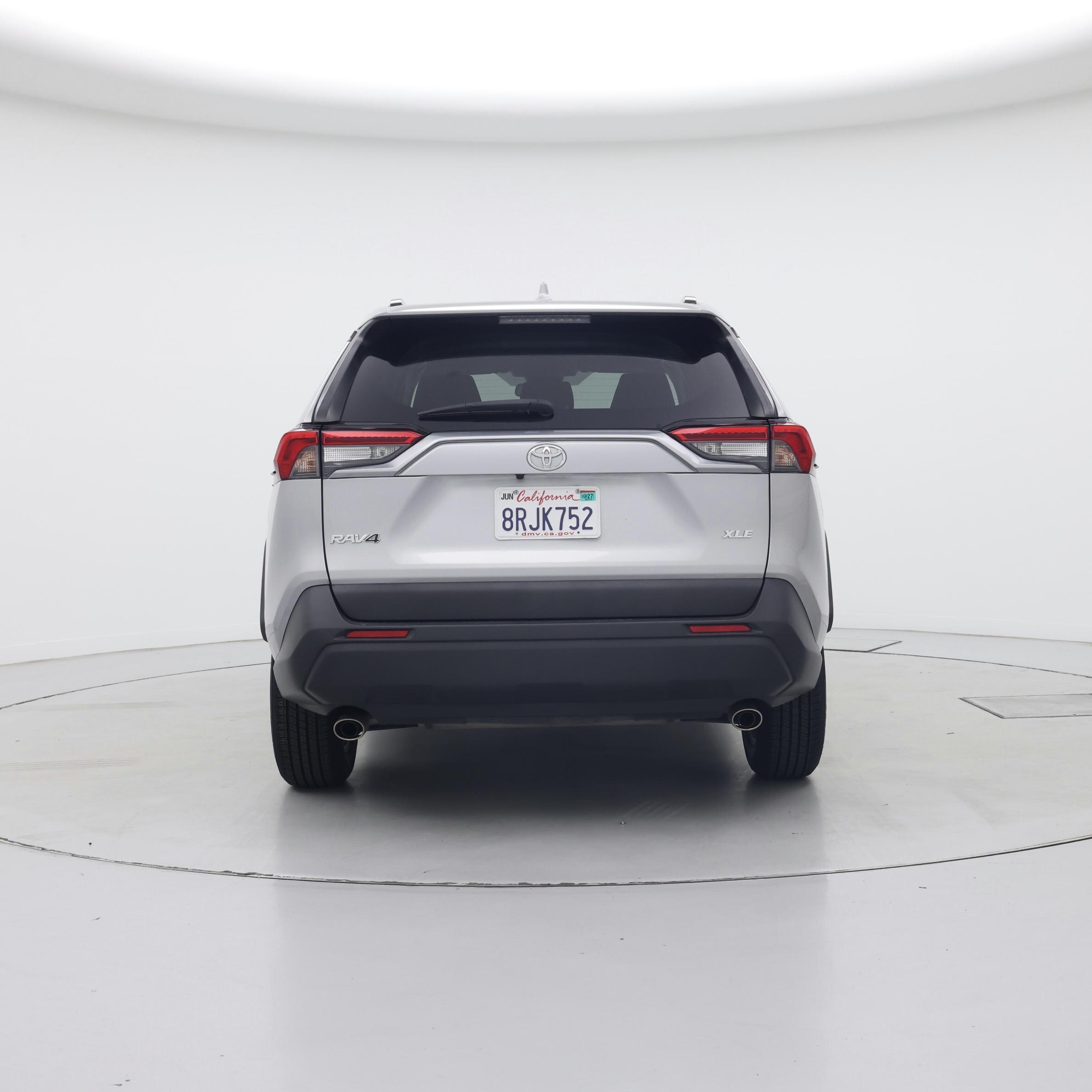 Thumbnail: 2020 Toyota RAV4 - 6