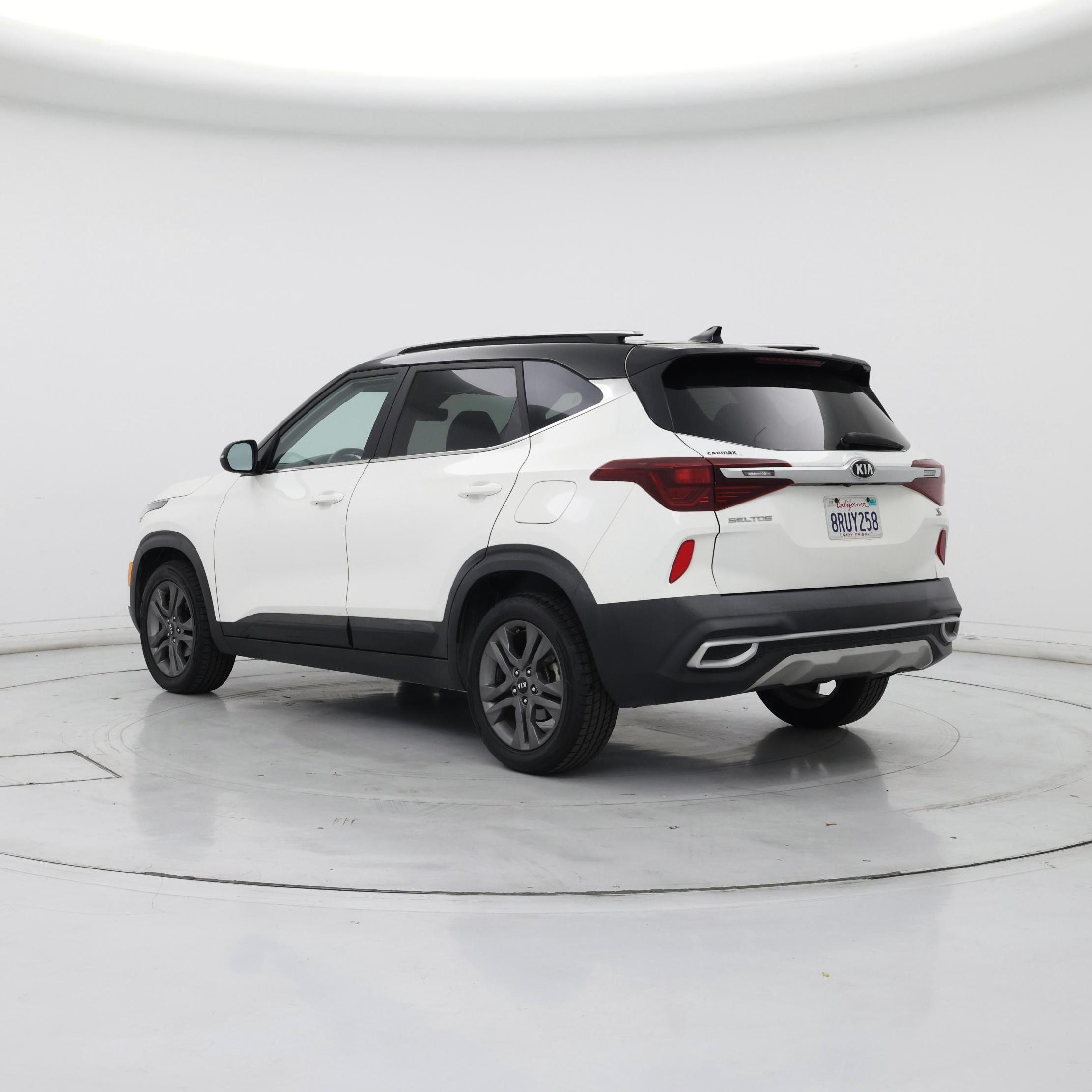 Thumbnail: 2021 Kia Seltos - 2