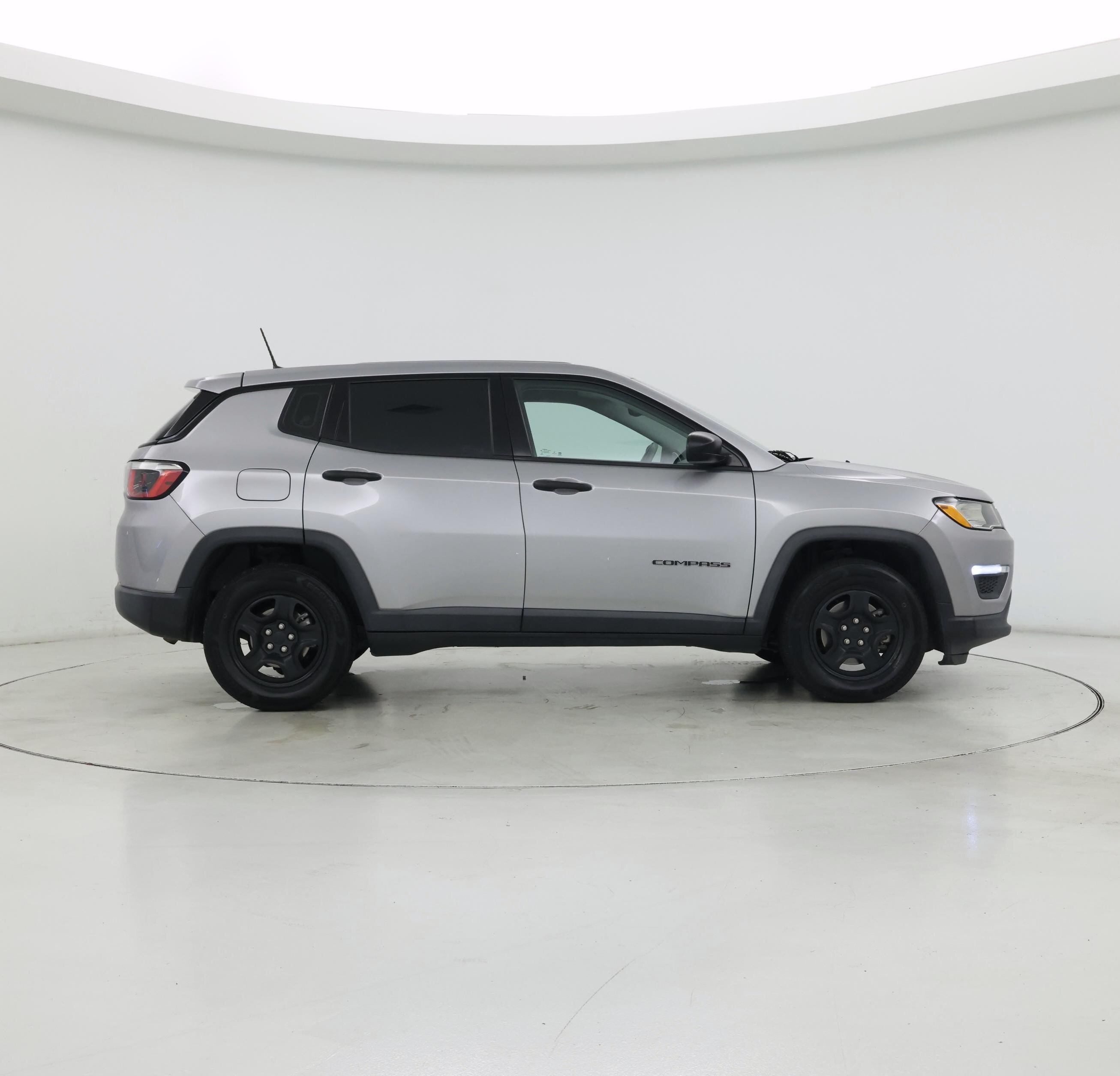 Thumbnail: 2019 Jeep Compass - 7
