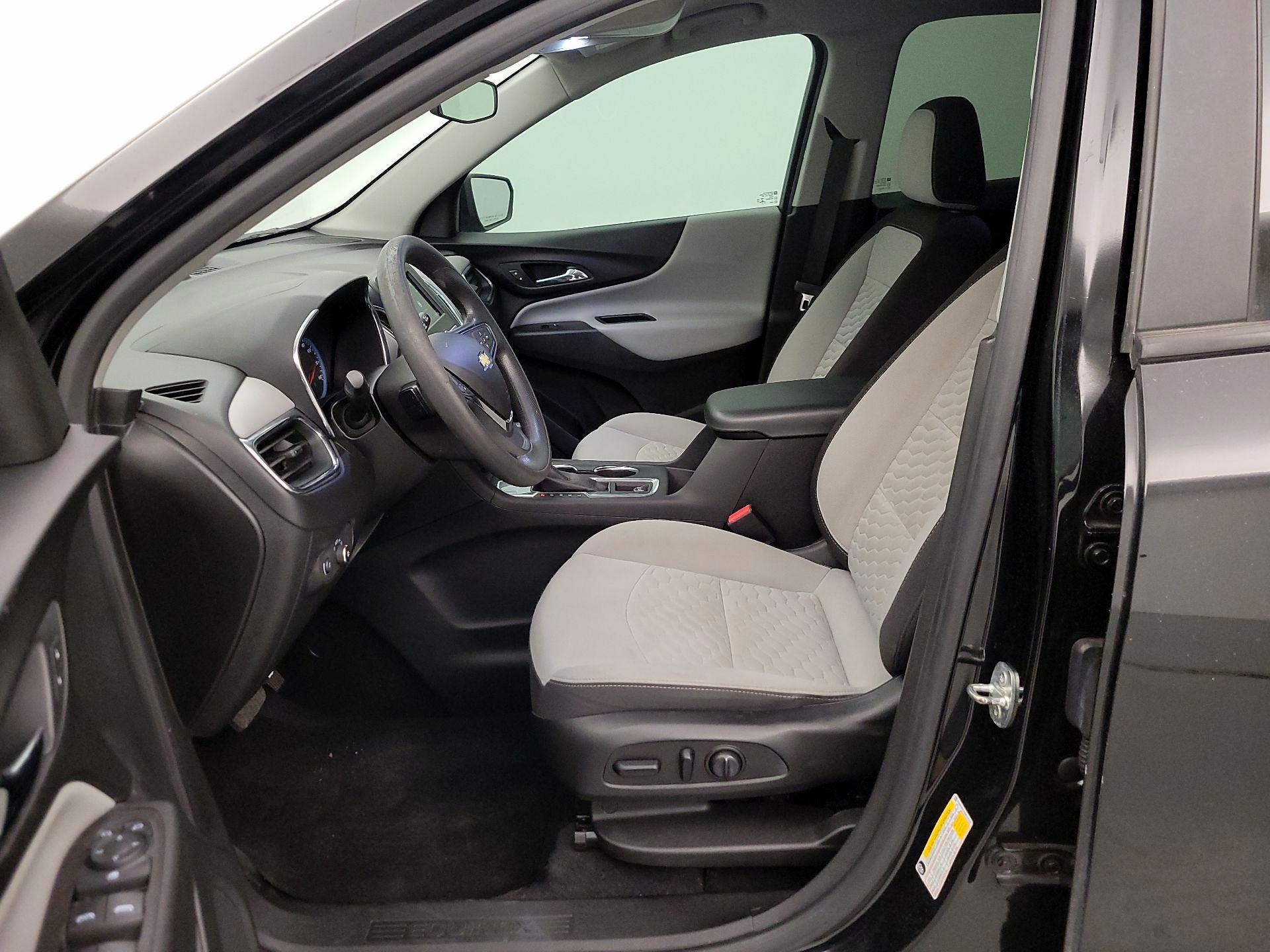 Thumbnail: 2021 Chevrolet Equinox - 11