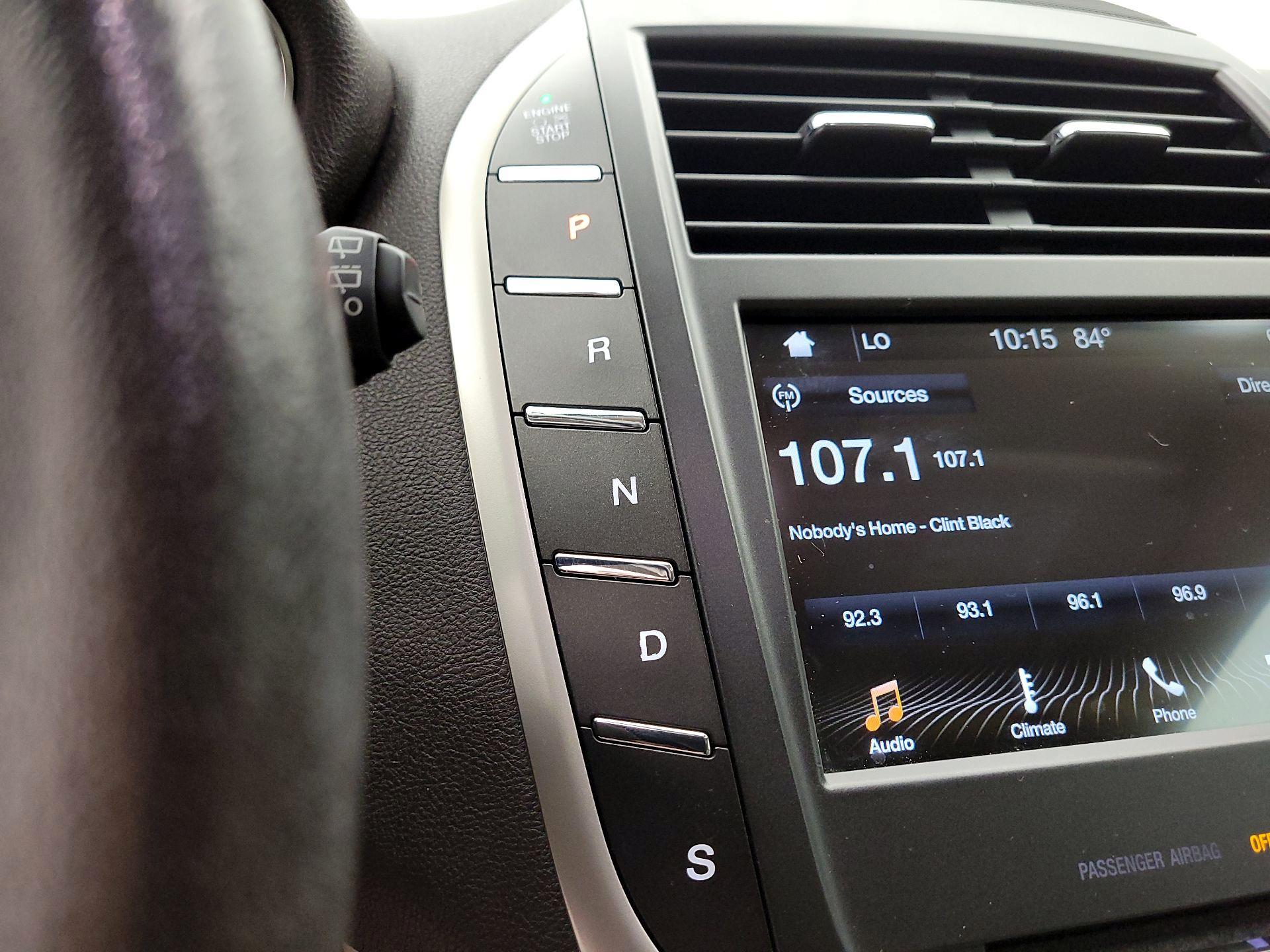 Thumbnail: 2017 Lincoln MKC - 17